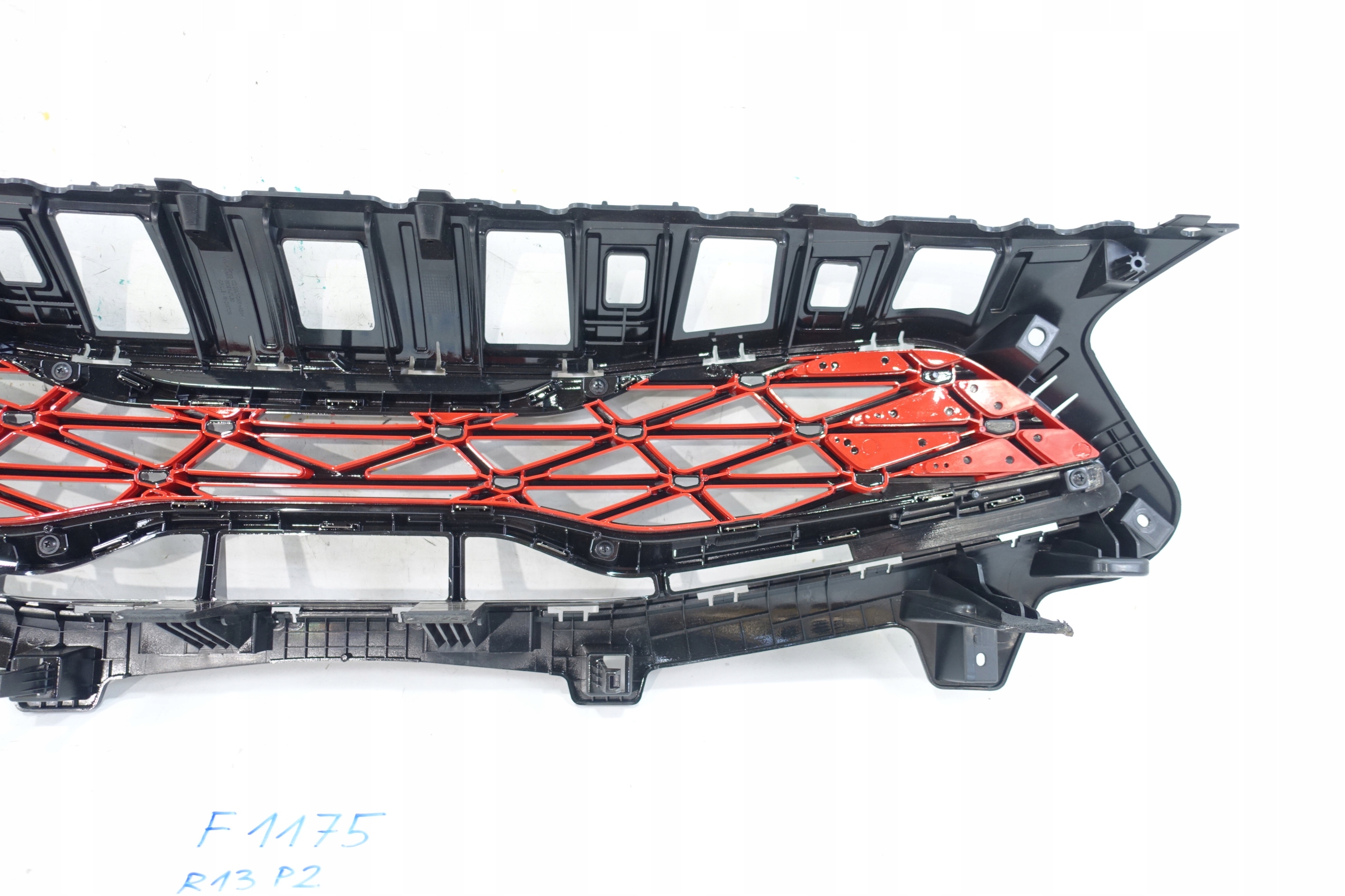 Grille de pare-chocs KIA CEED III 86351-J7LB0 image 5