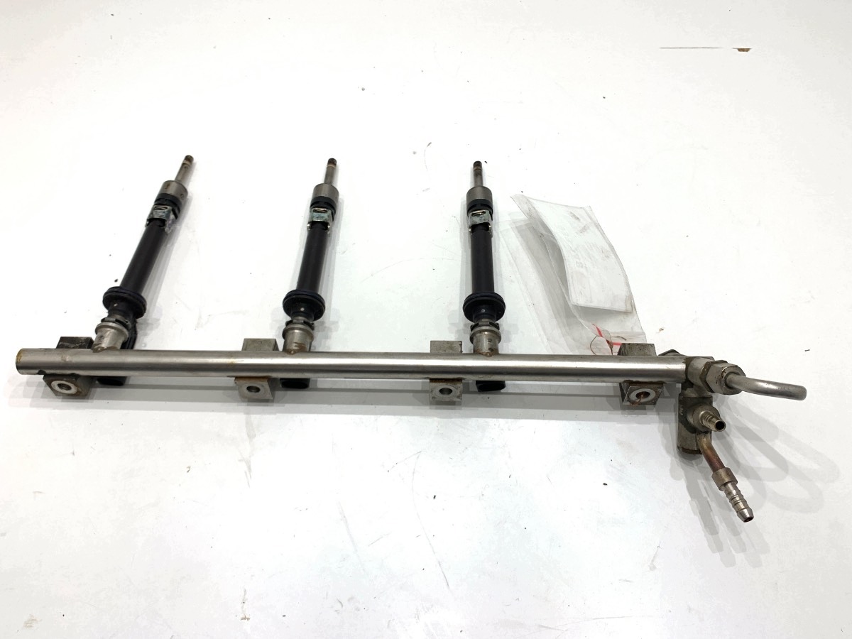 Rampe d'injection injecteurs Porsche Cayenne 3.6 image 3
