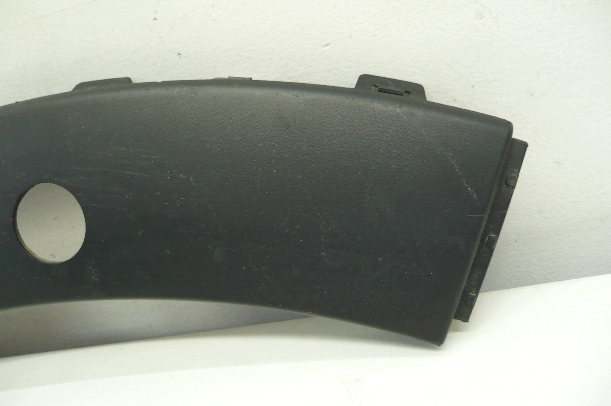 Citroen C3 III Stoßstangenleiste links vorne PDC 9815114877