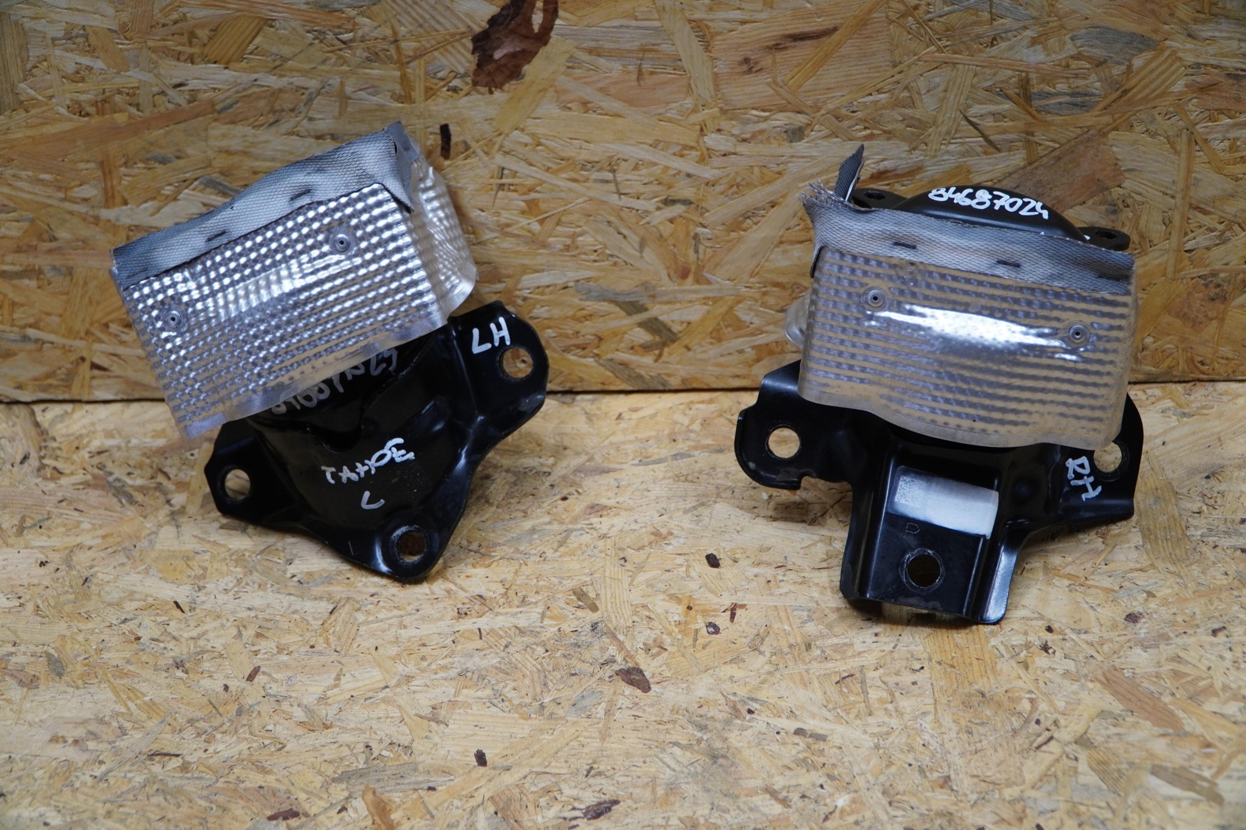 Suporte Motor Esquerdo 84687023 Tahoe V6.2 Usado image 2