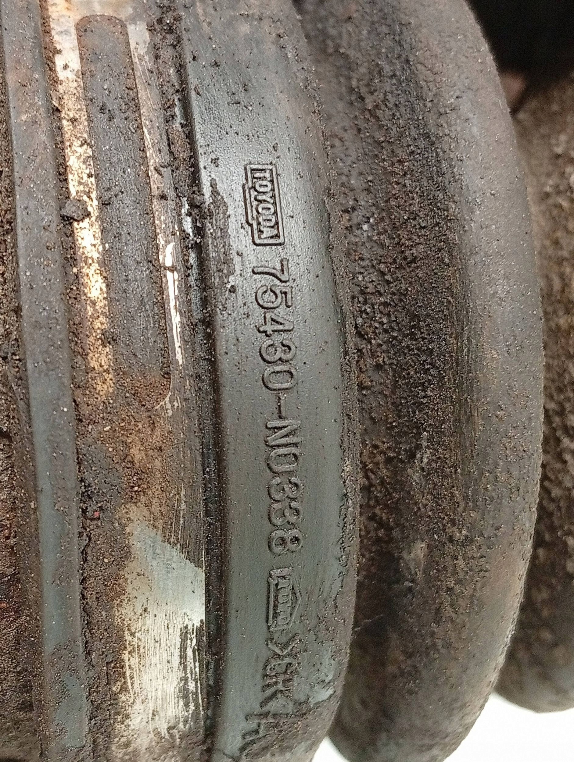 Semi-eixo traseiro Lexus RX 450H 2010 OEM 75430N0338 image 6