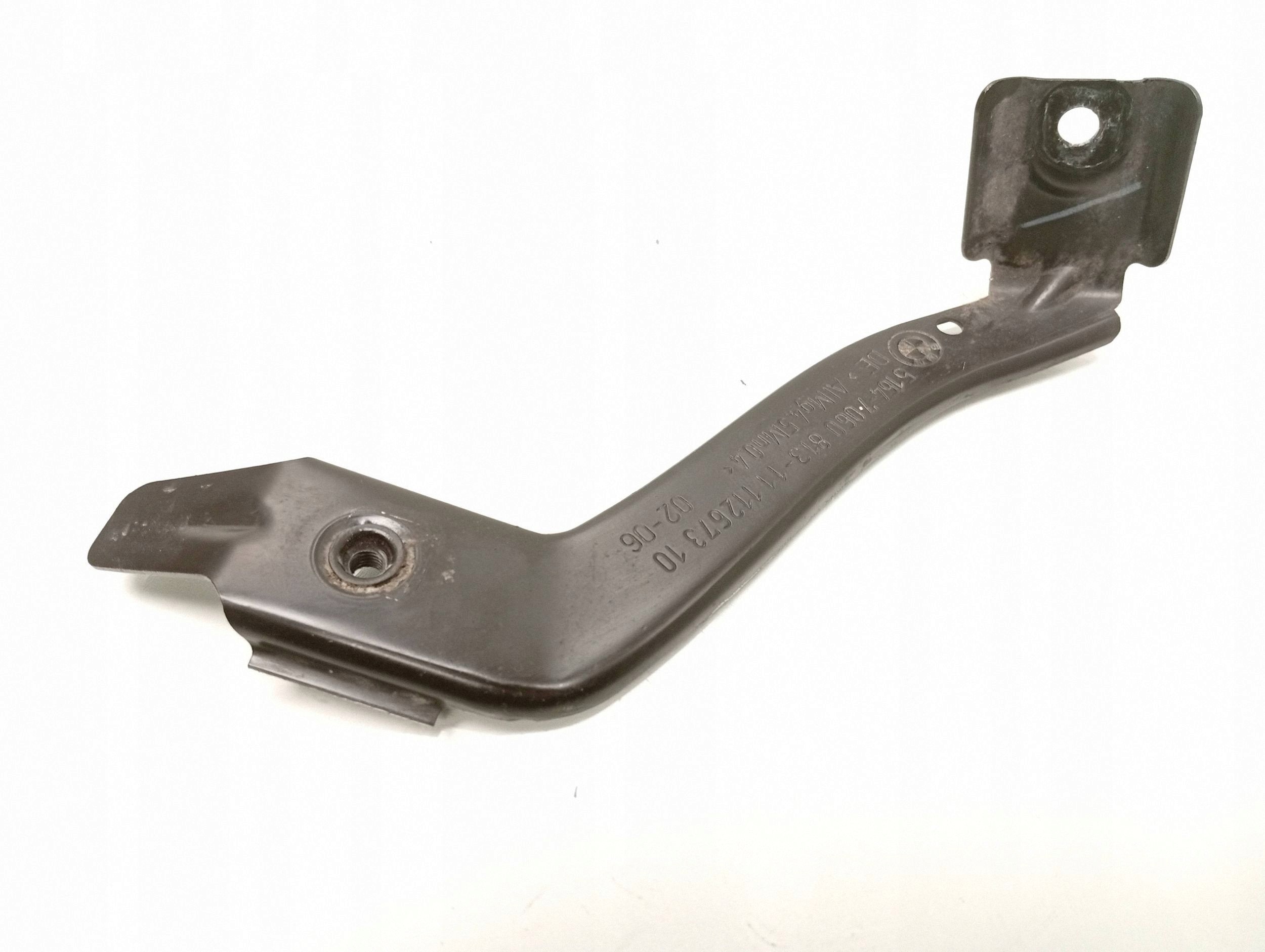 BMW OE 7060813 Bumper Fender Bracket Used image 3