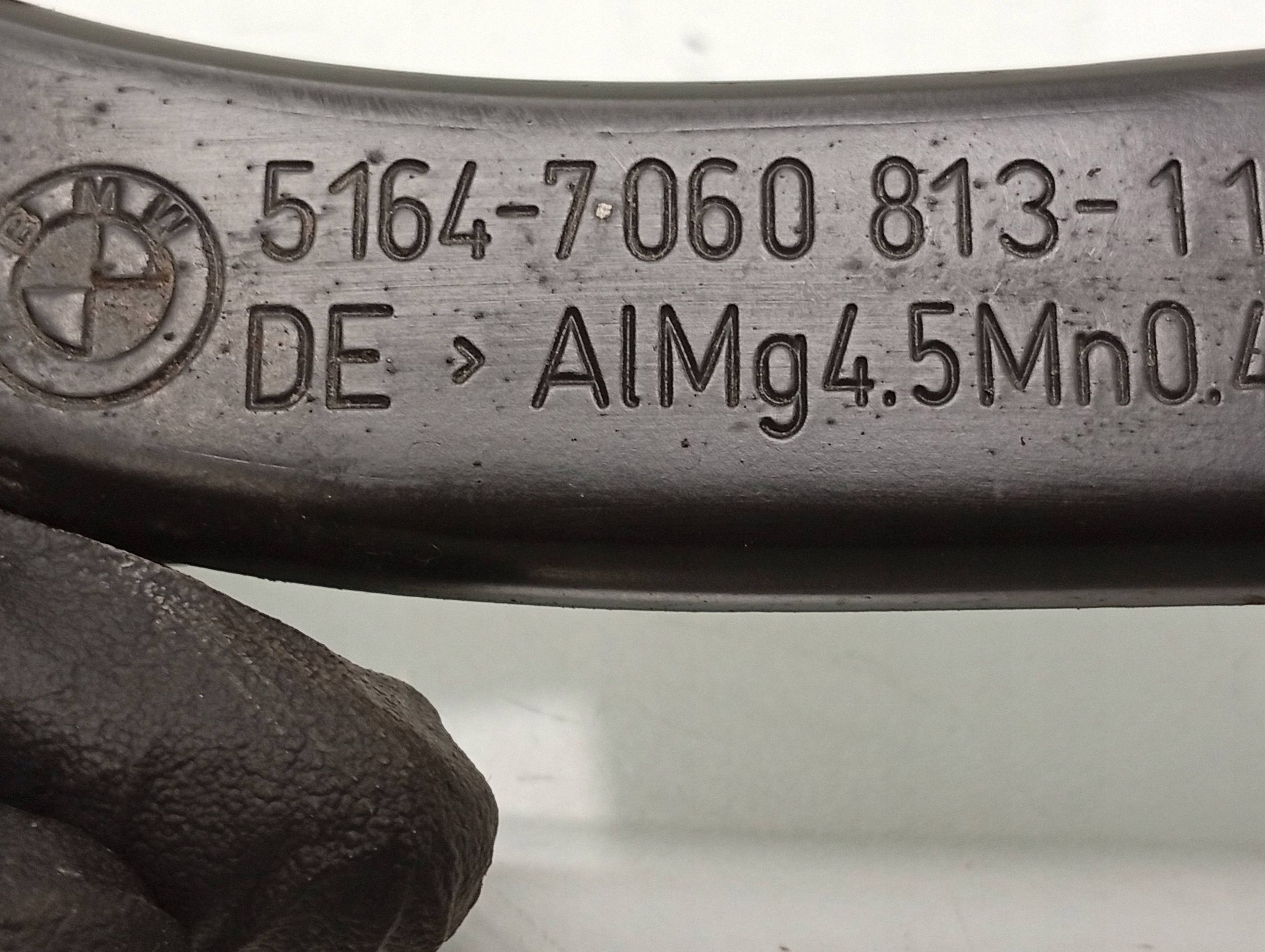 BMW OE 7060813 Bumper Fender Bracket Used image 4