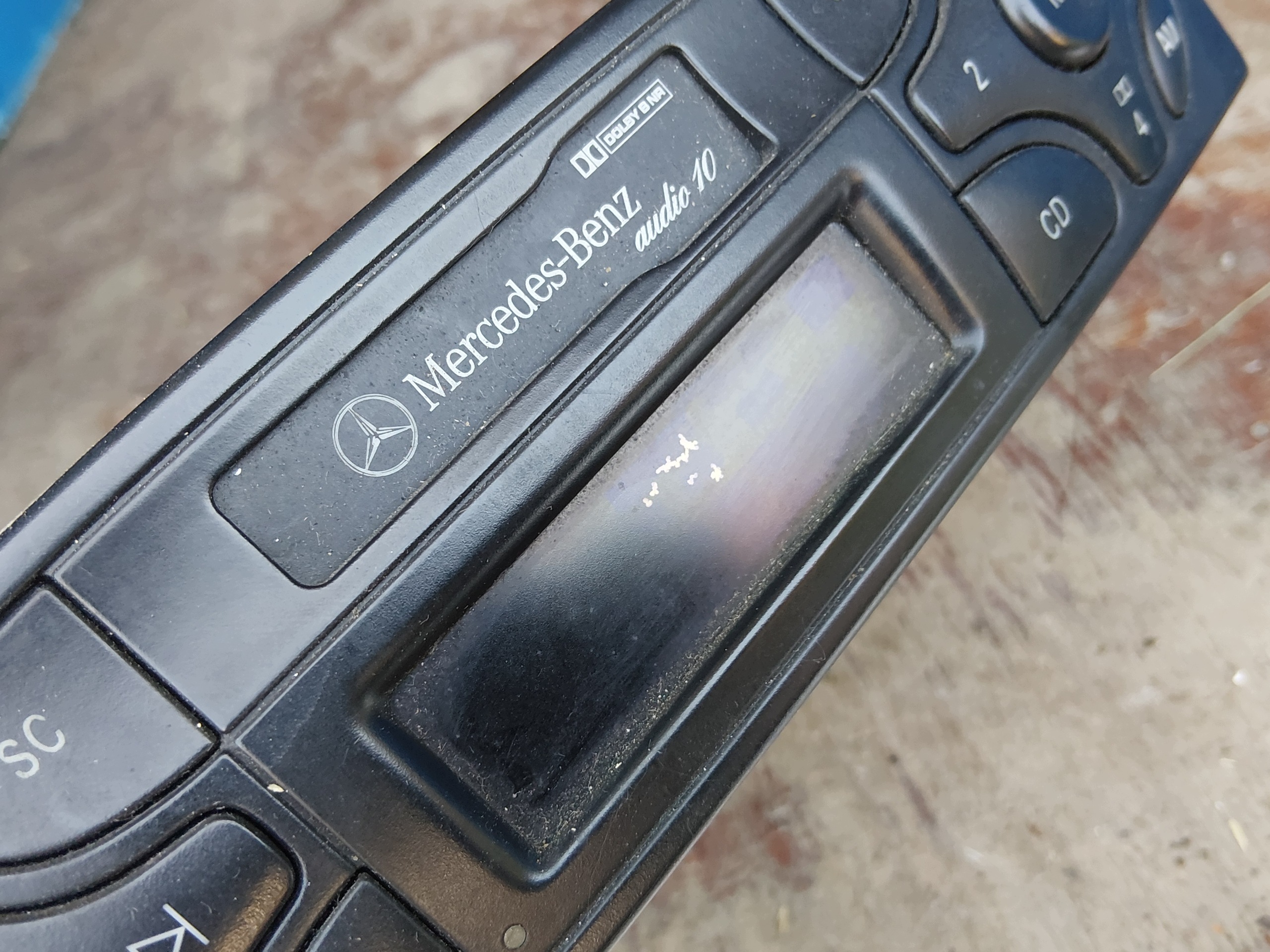 Radio Mercedes W203 Classe E A2038201686 image 3