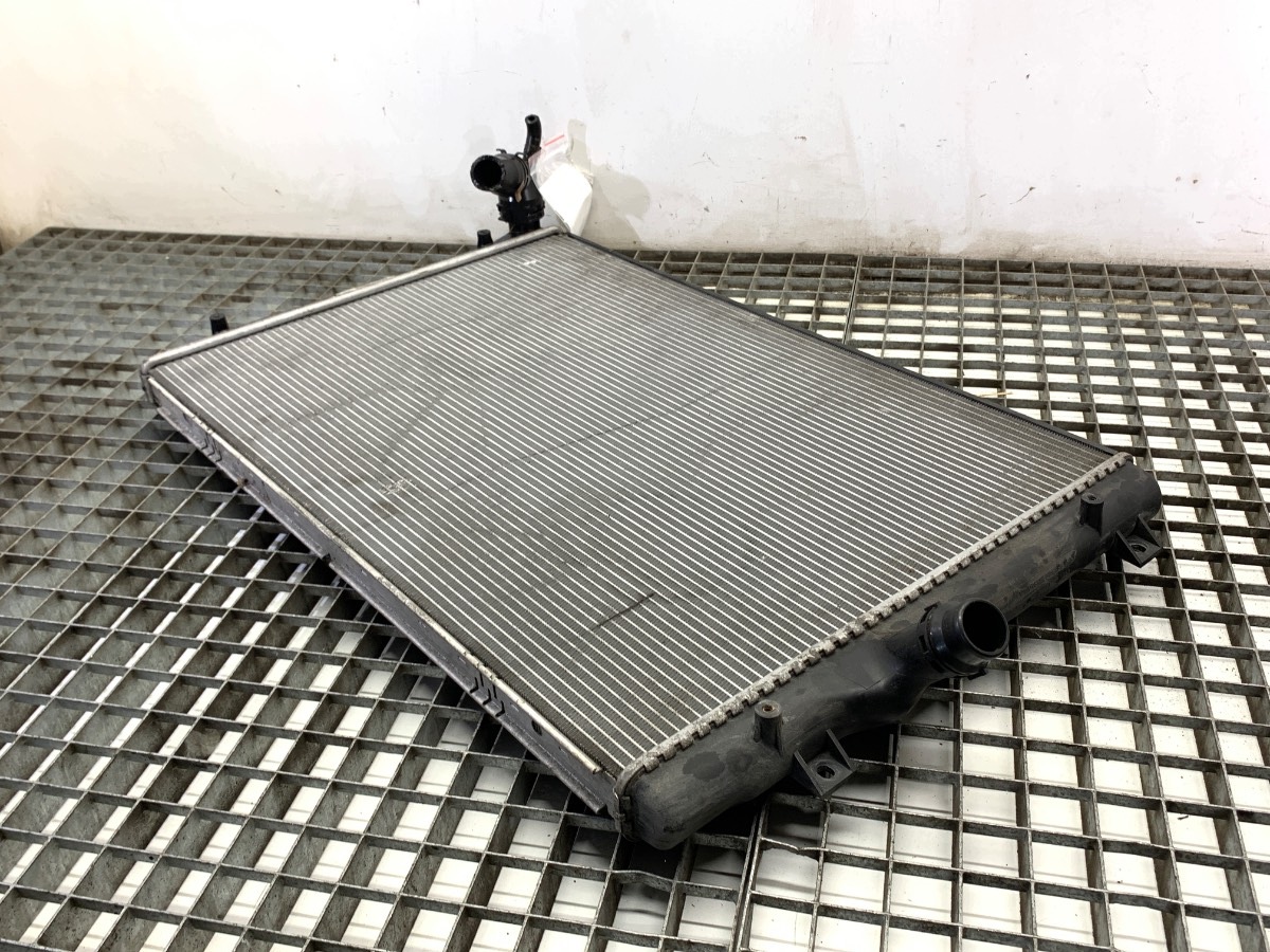 Radiateur eau VW Touran 2.0 1K0121251EH image 3