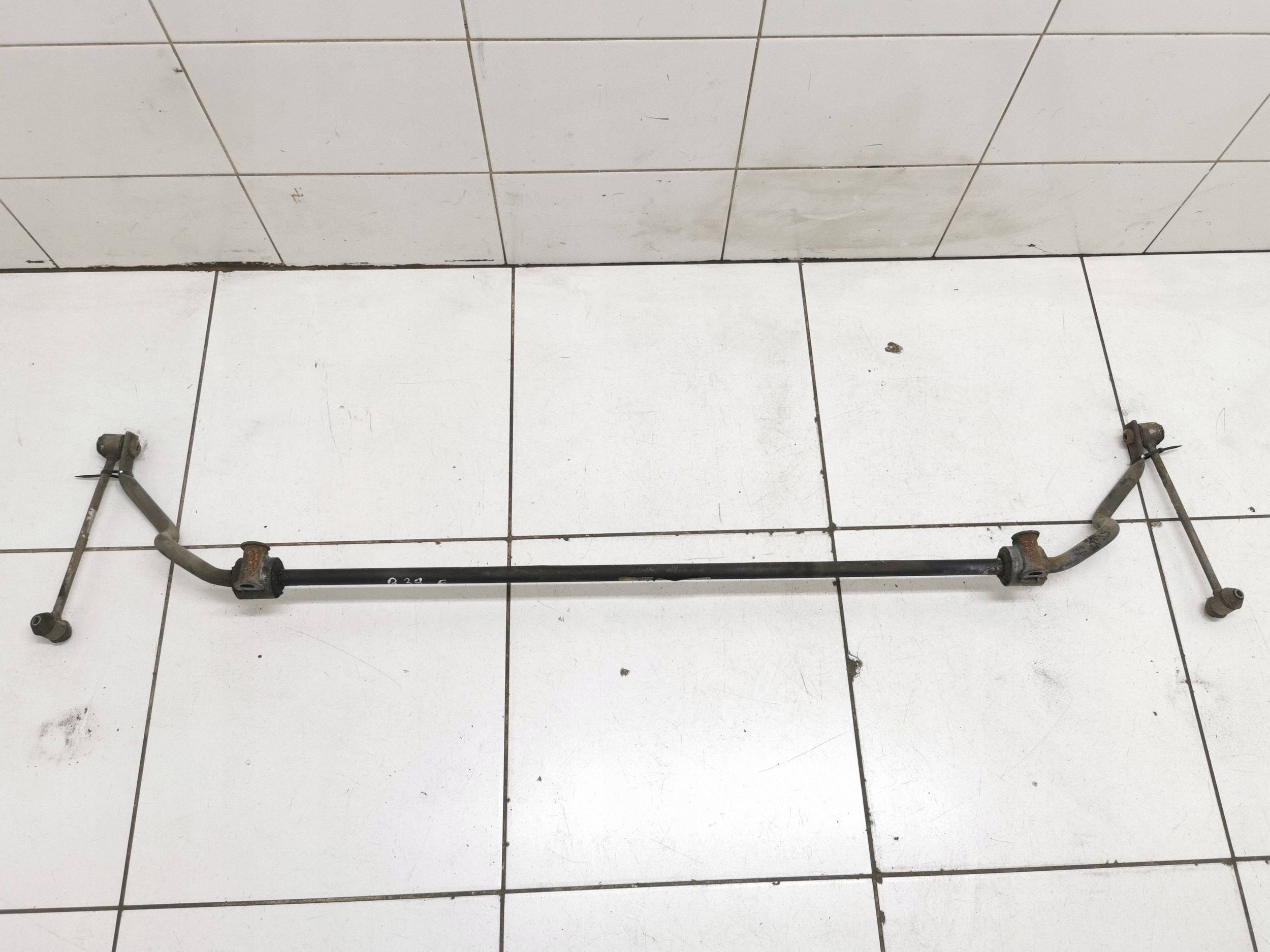 2015 Mercedes-Benz C W205 Rear Stabilizer FRC117969
