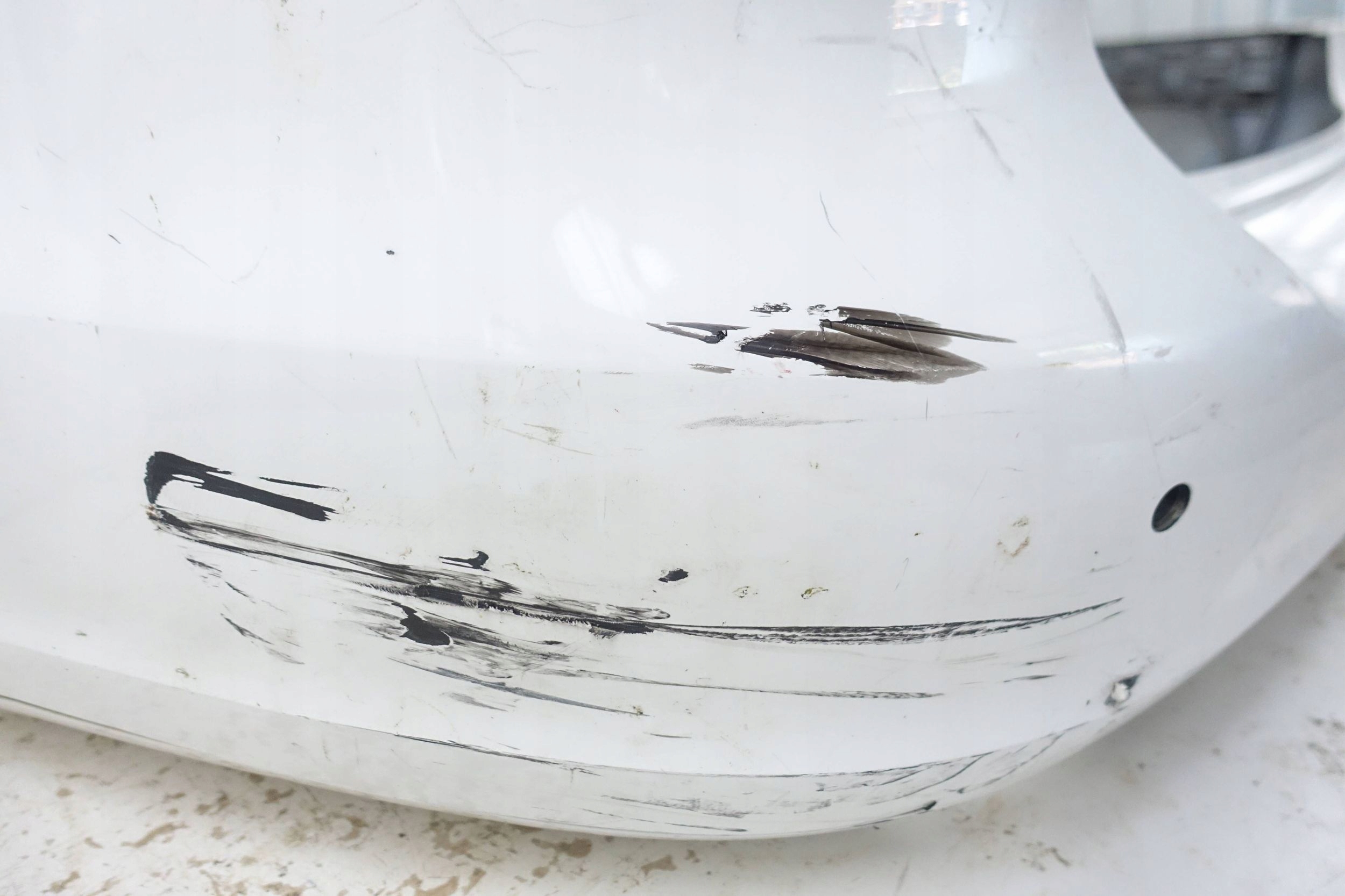 Parachoques Trasero VW Golf VI Kombi 1K9807417 image 3