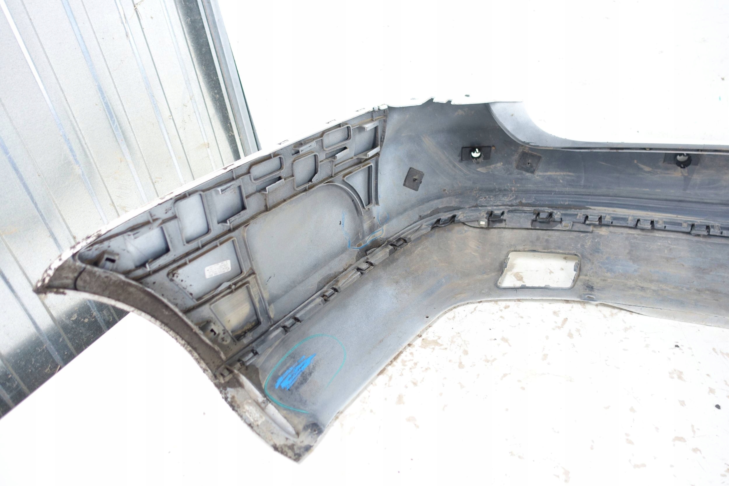 Parachoques Trasero VW Golf VI Kombi 1K9807417 image 7