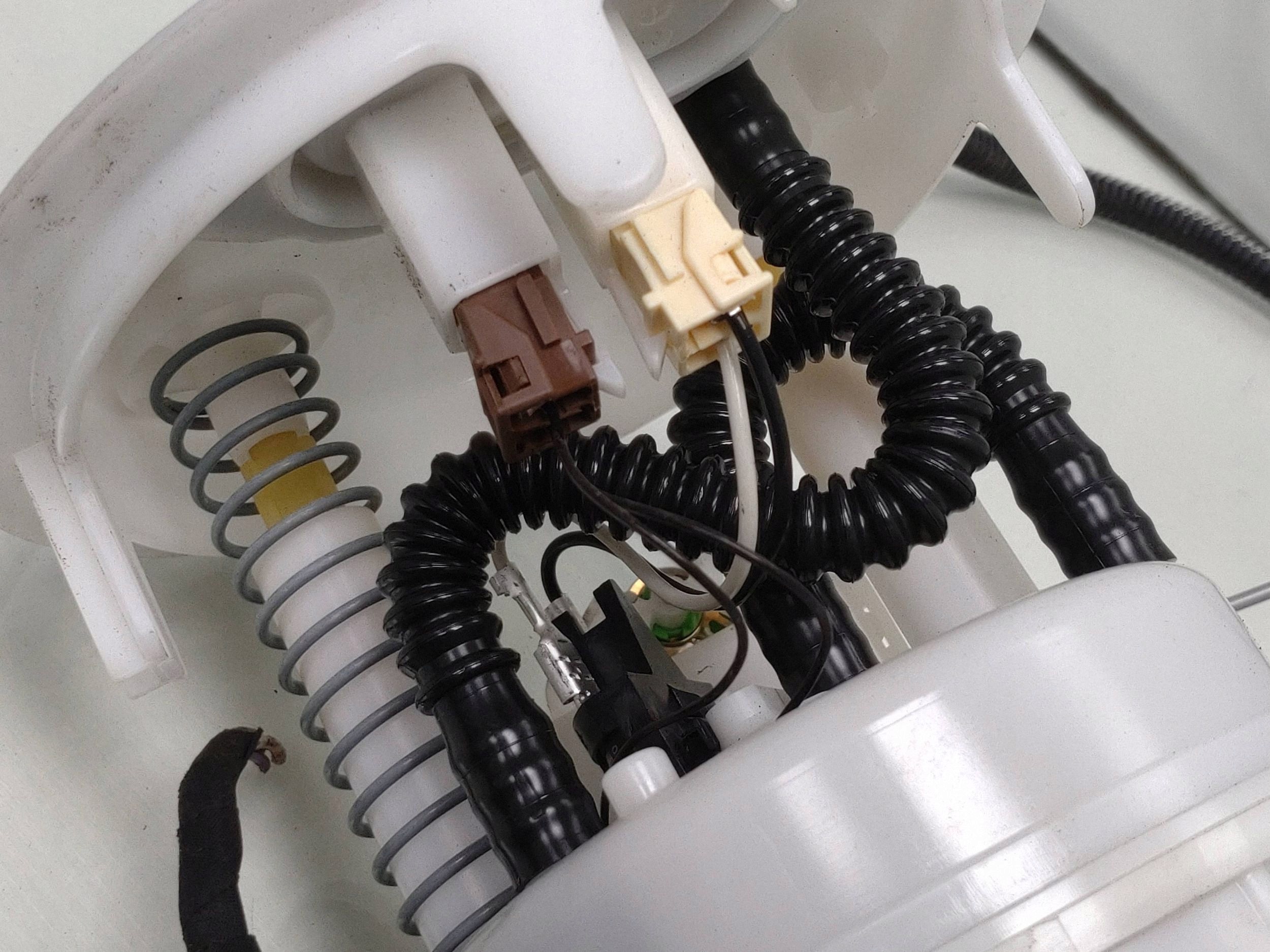 Bomba de Combustível Peugeot 308 2018 0986580381 image 7