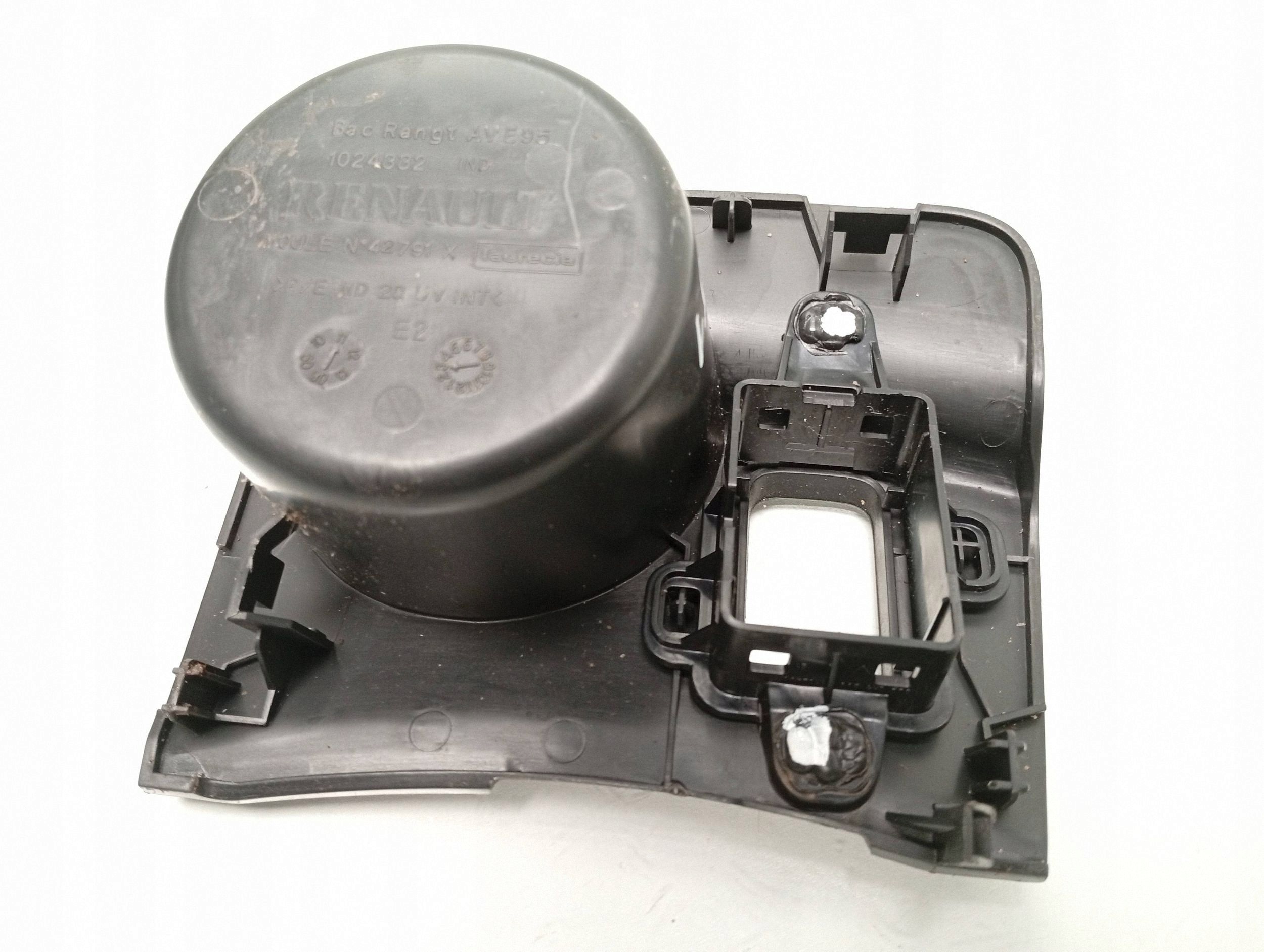 Suporte de copo Renault Megane III 2011 usado 1024332 image 3