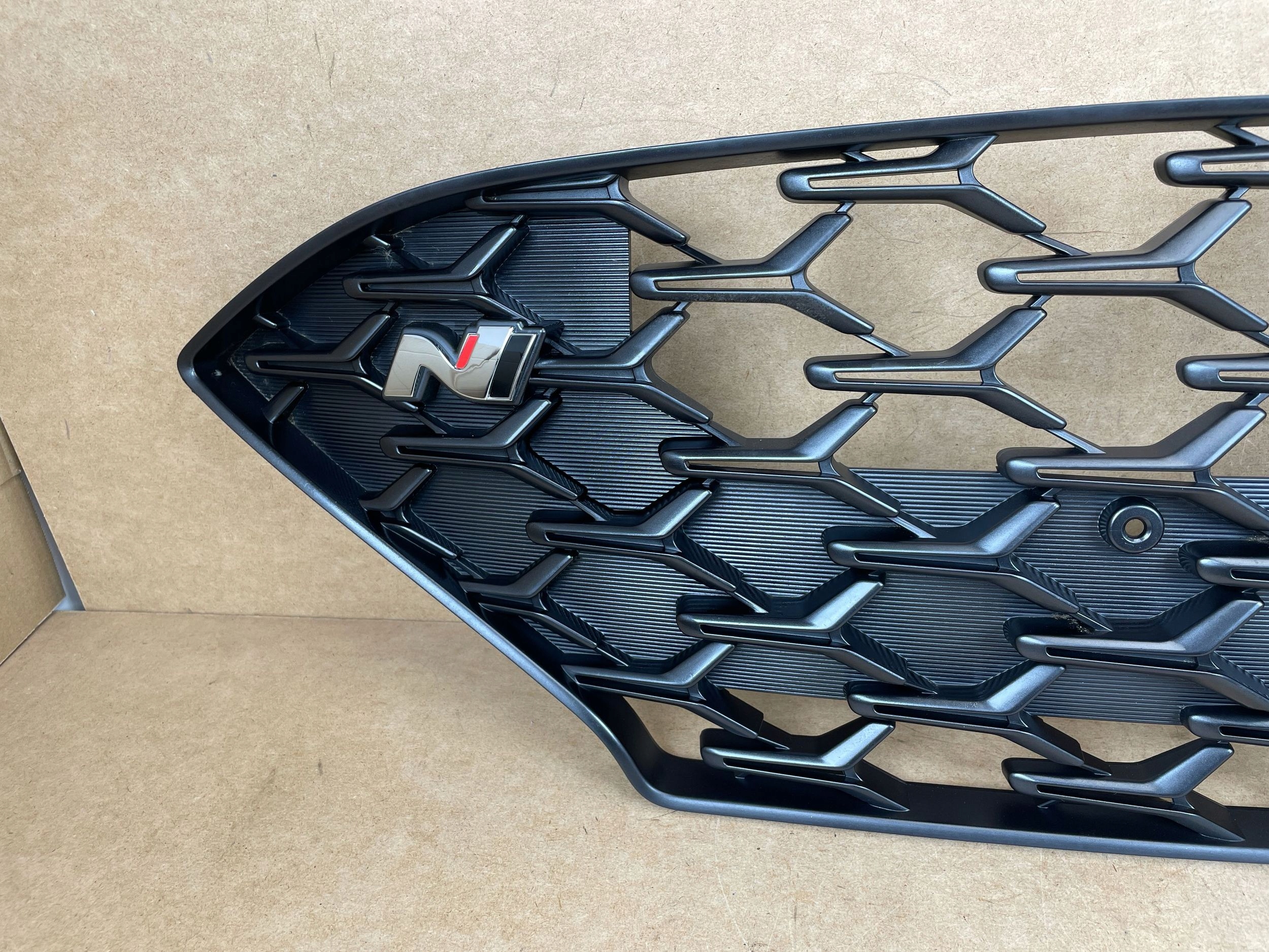 Hyundai i30 III Grill 86351-S0500 Käytetty