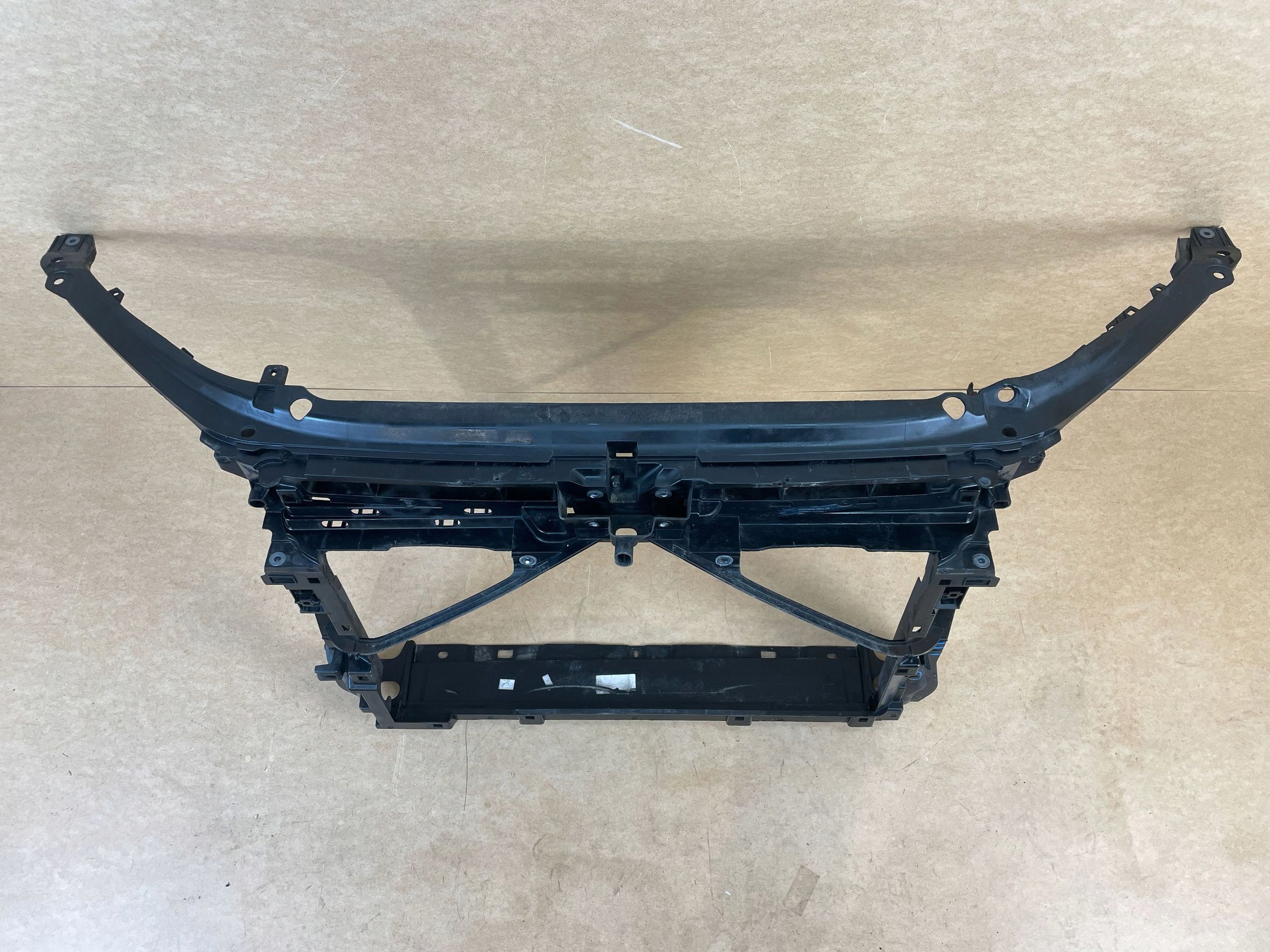 Renfort de radiateur Skoda Octavia III 5E080558D image 5