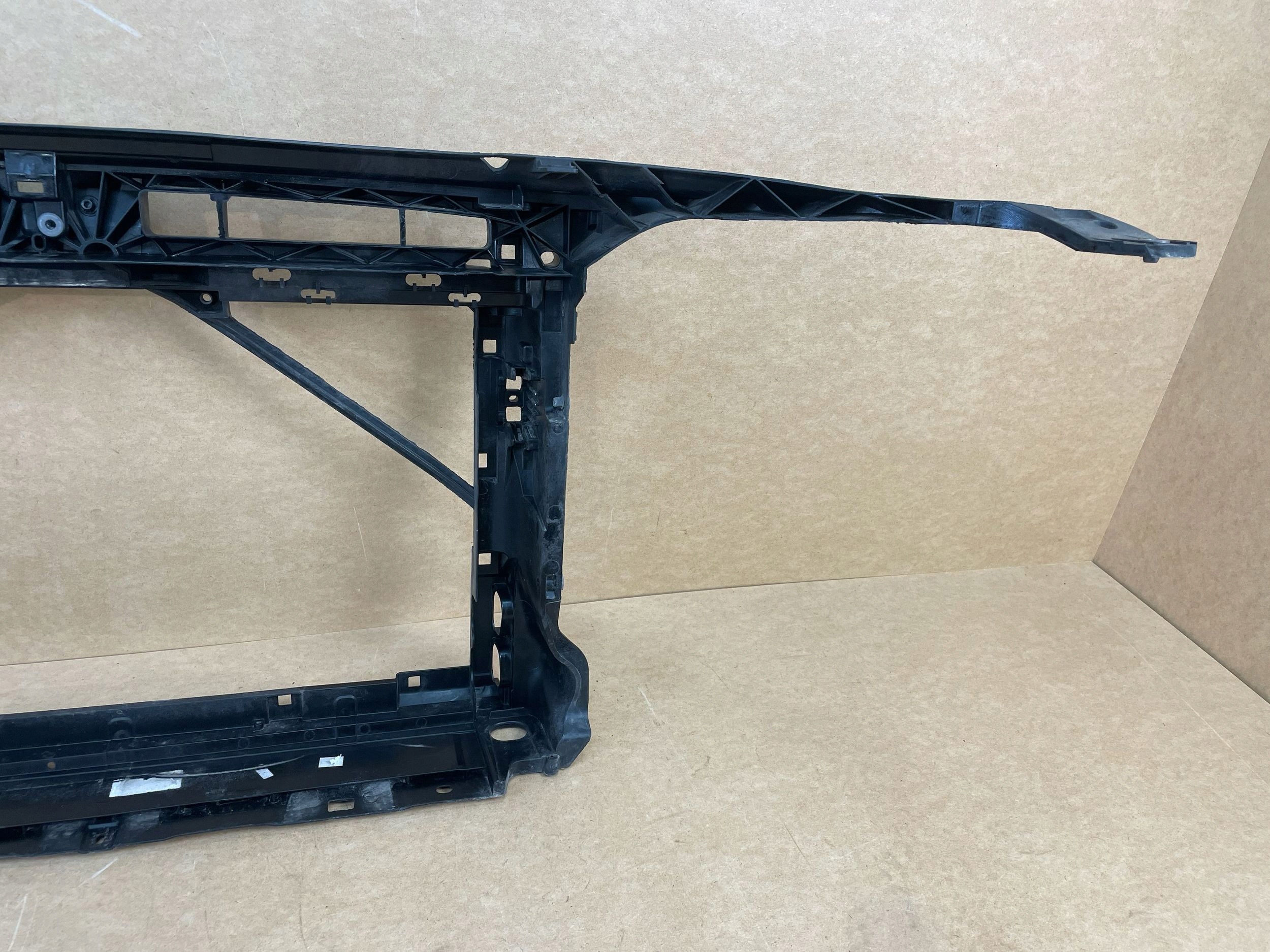 Renfort de radiateur Skoda Octavia III 5E080558D image 8