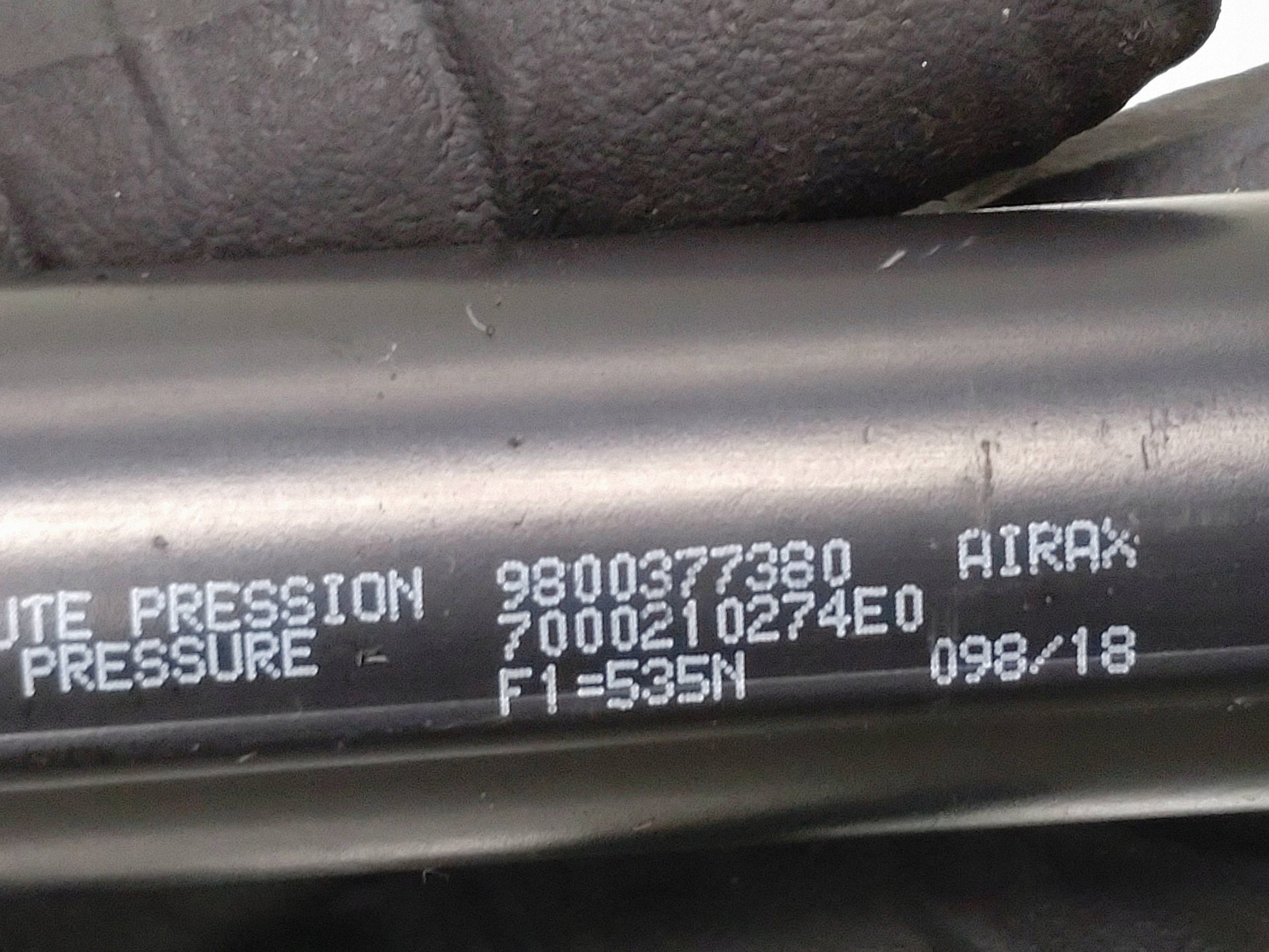 Peugeot 308 2017 Heckklappendämpfer-Set OEM 9800377380 image 4