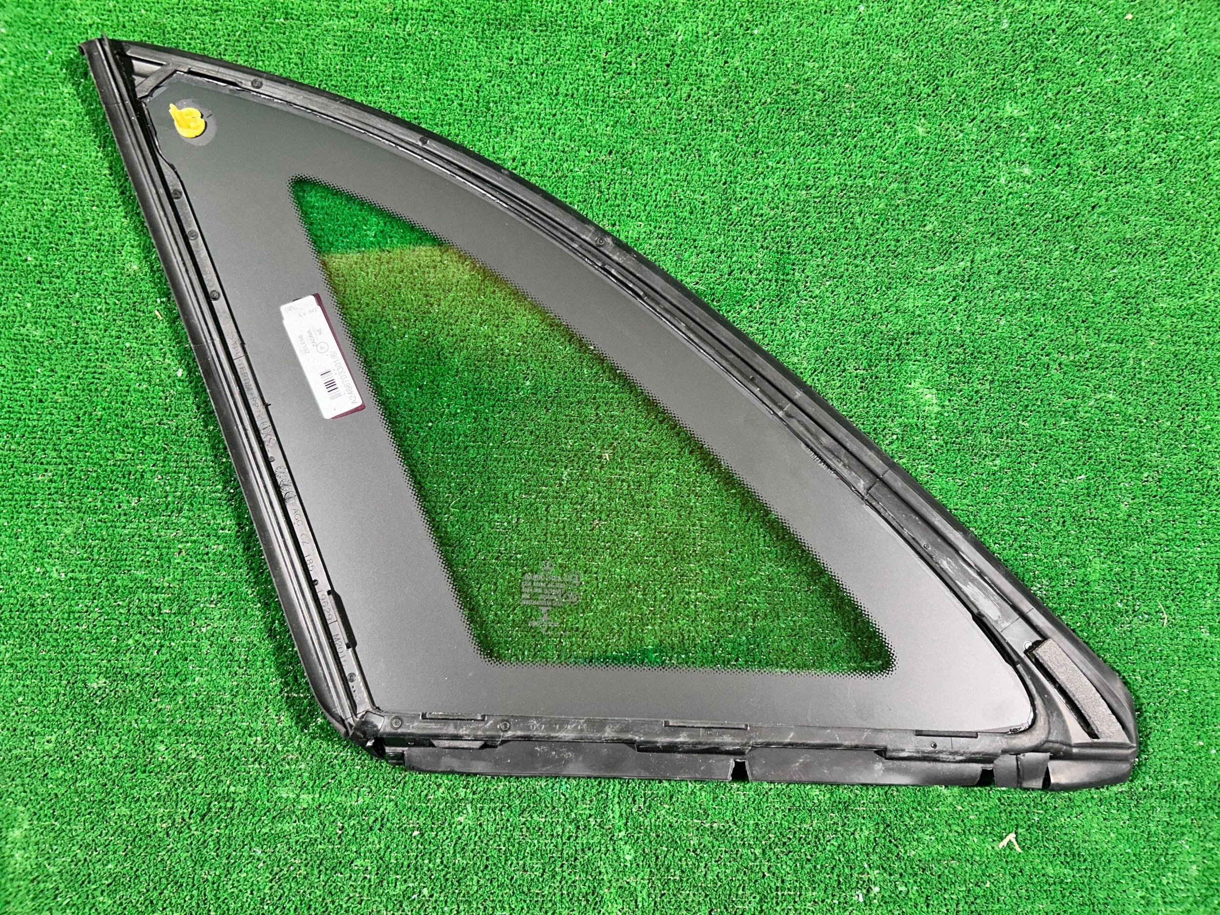 Mercedes-Benz A2466703301 Vidro Lateral Usado image 6