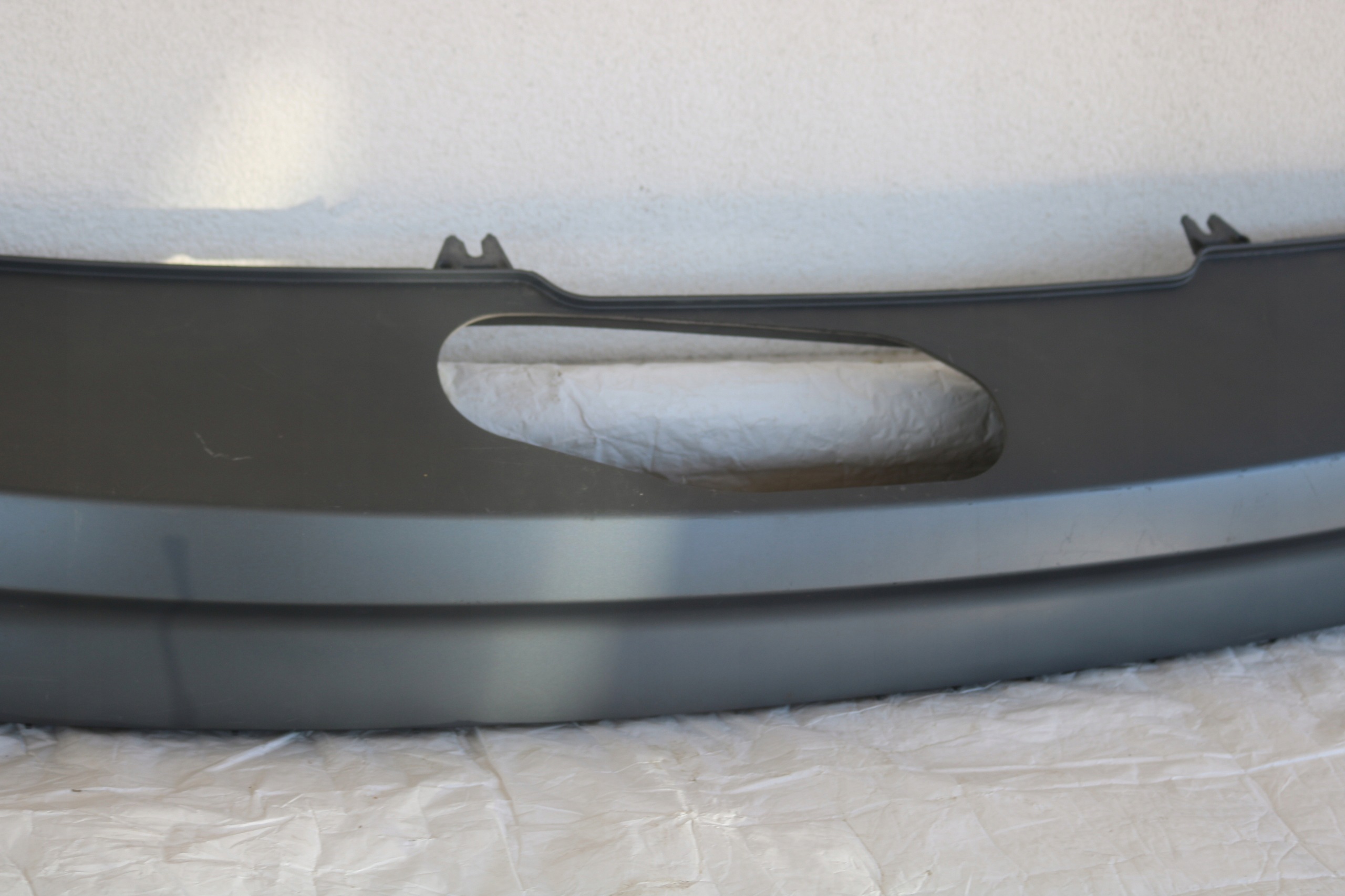 Audi A4 B9 Spoiler Arrière Diffuseur 8W0807521M image 4
