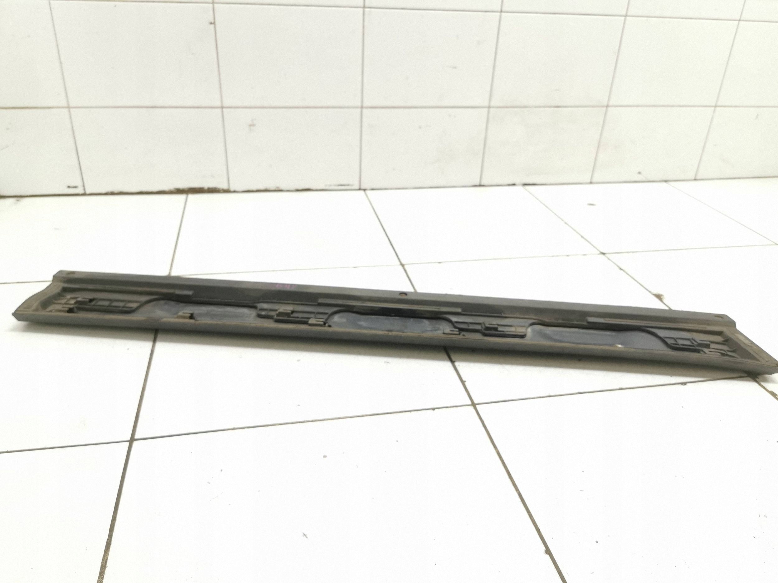 Molding do Para-choque Traseiro Honda CR-V 2011 OEM 75312SWWE010M1 image 6