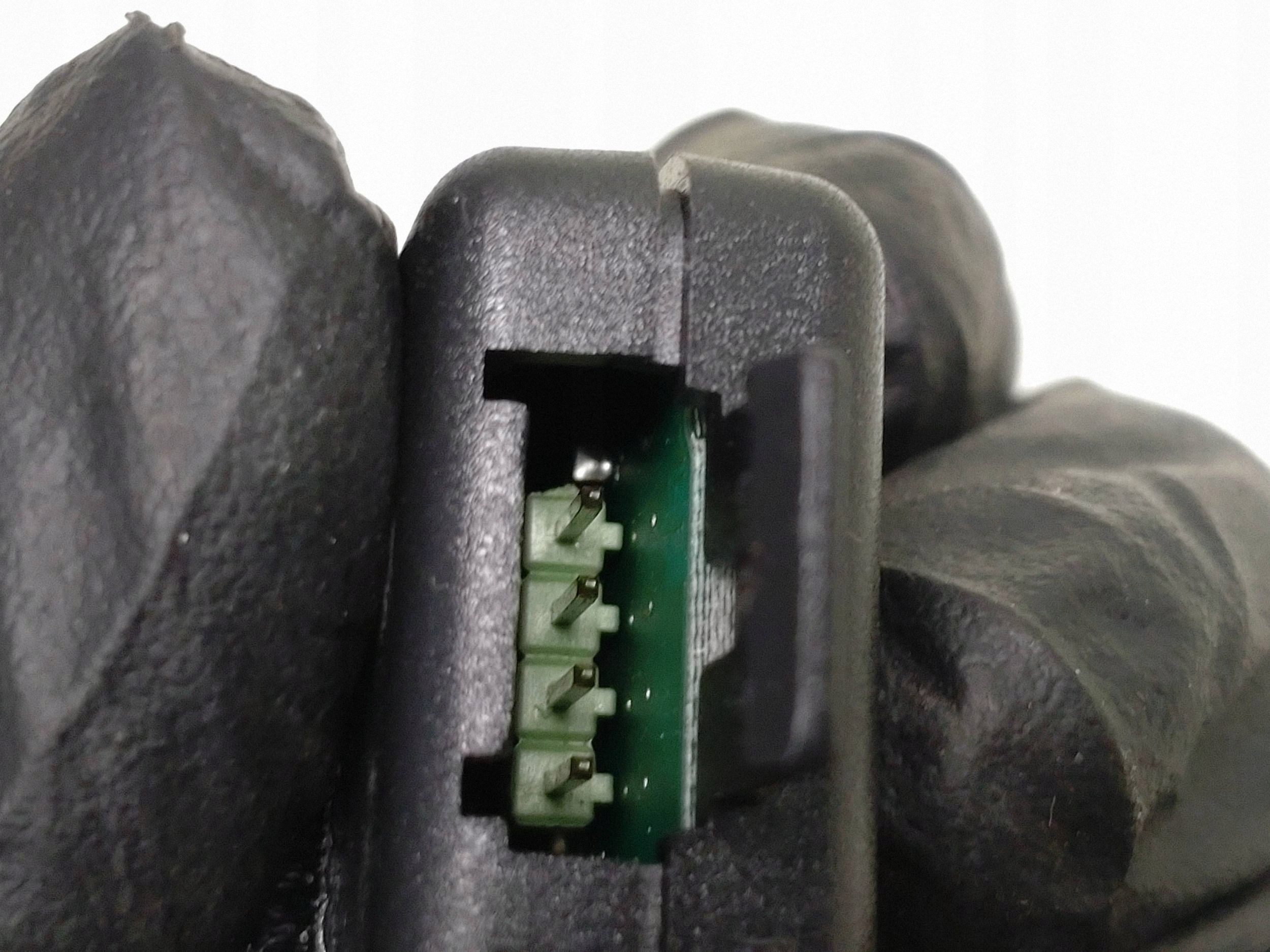 Module antidémarrage Renault Master III 4M5463R3E image 3