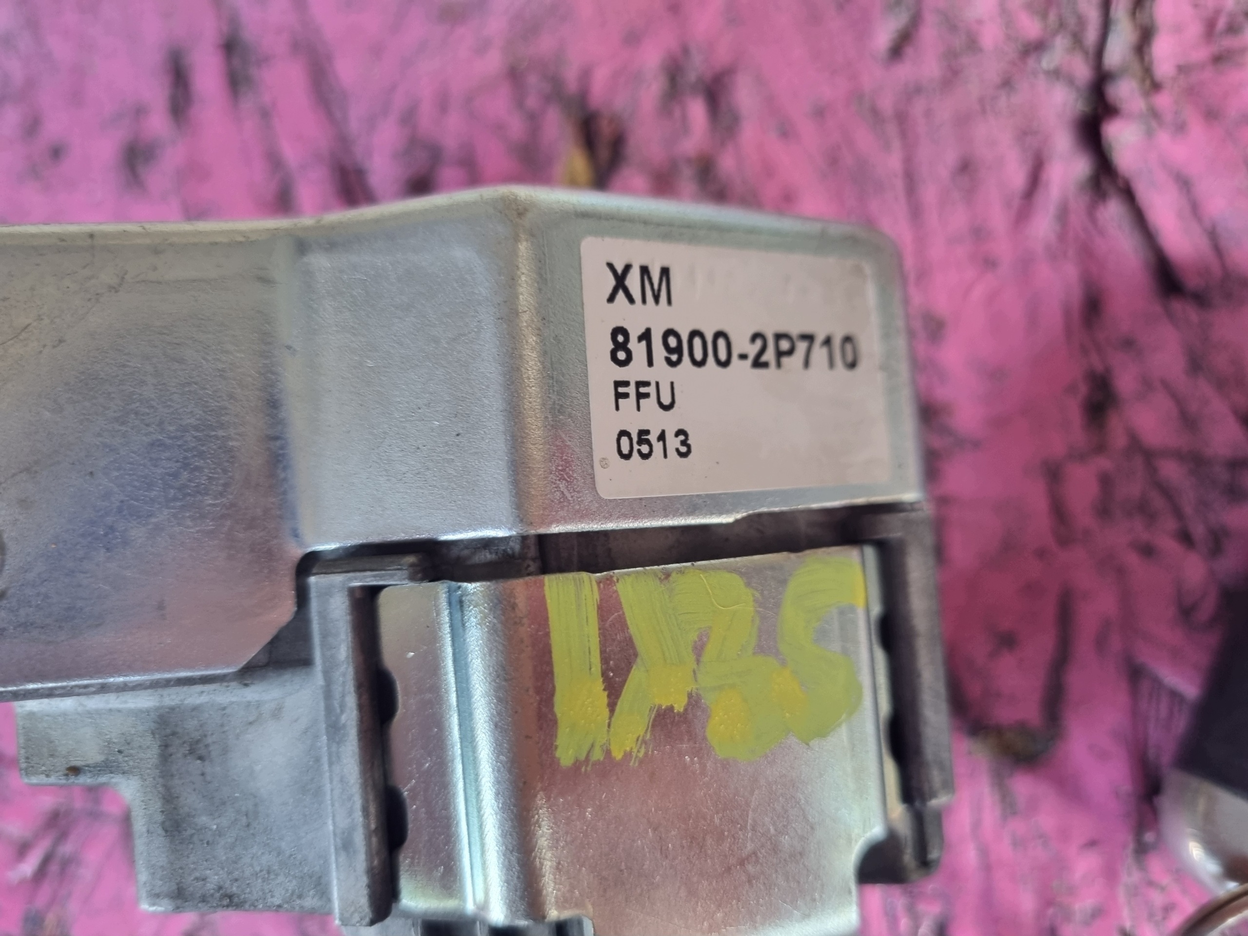 Hyundai ix35 avaimen kaukosäädin 81900-2P710
