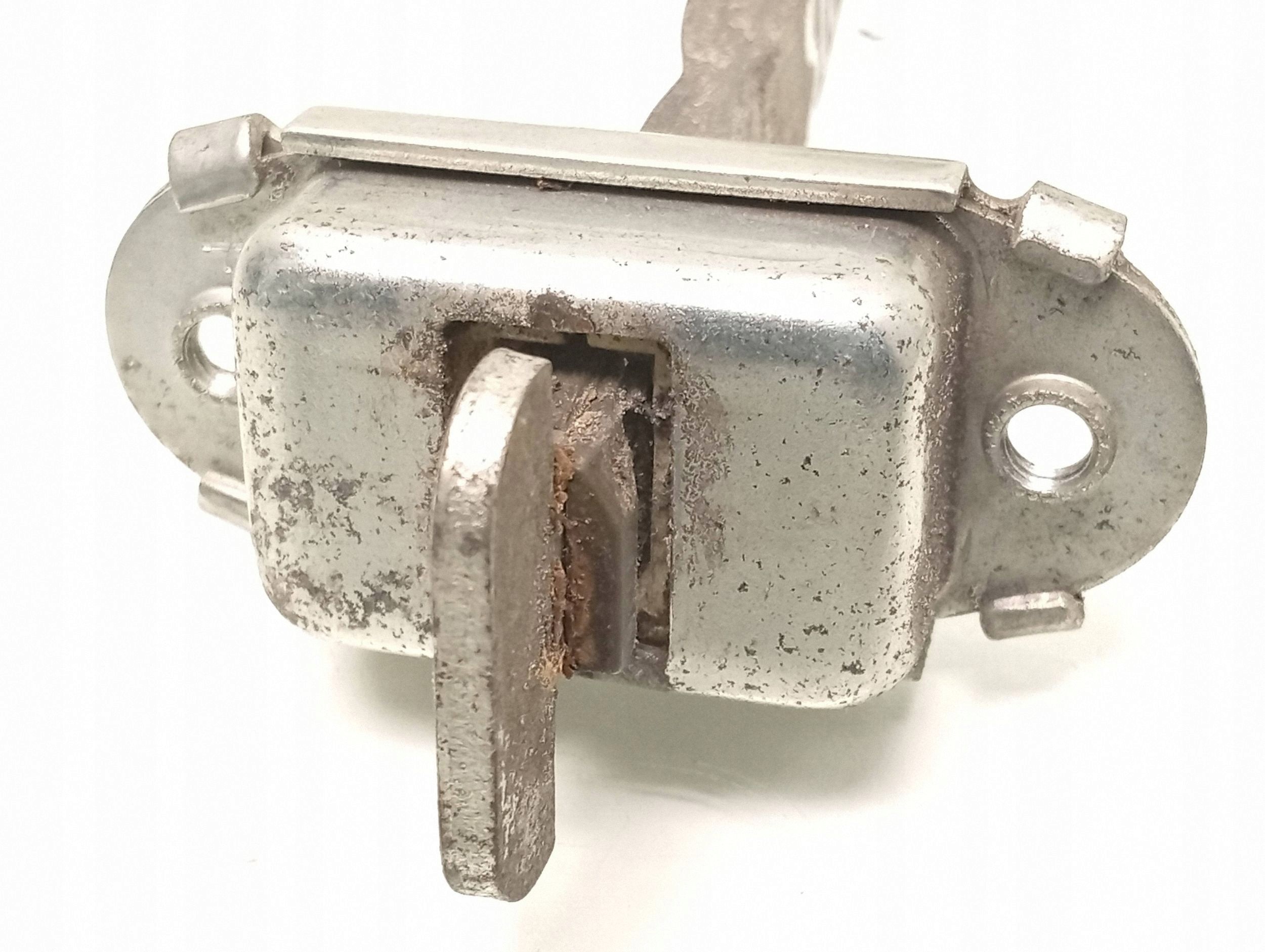 Toyota Auris E180 Achterdeurstopper ARRES70 image 3