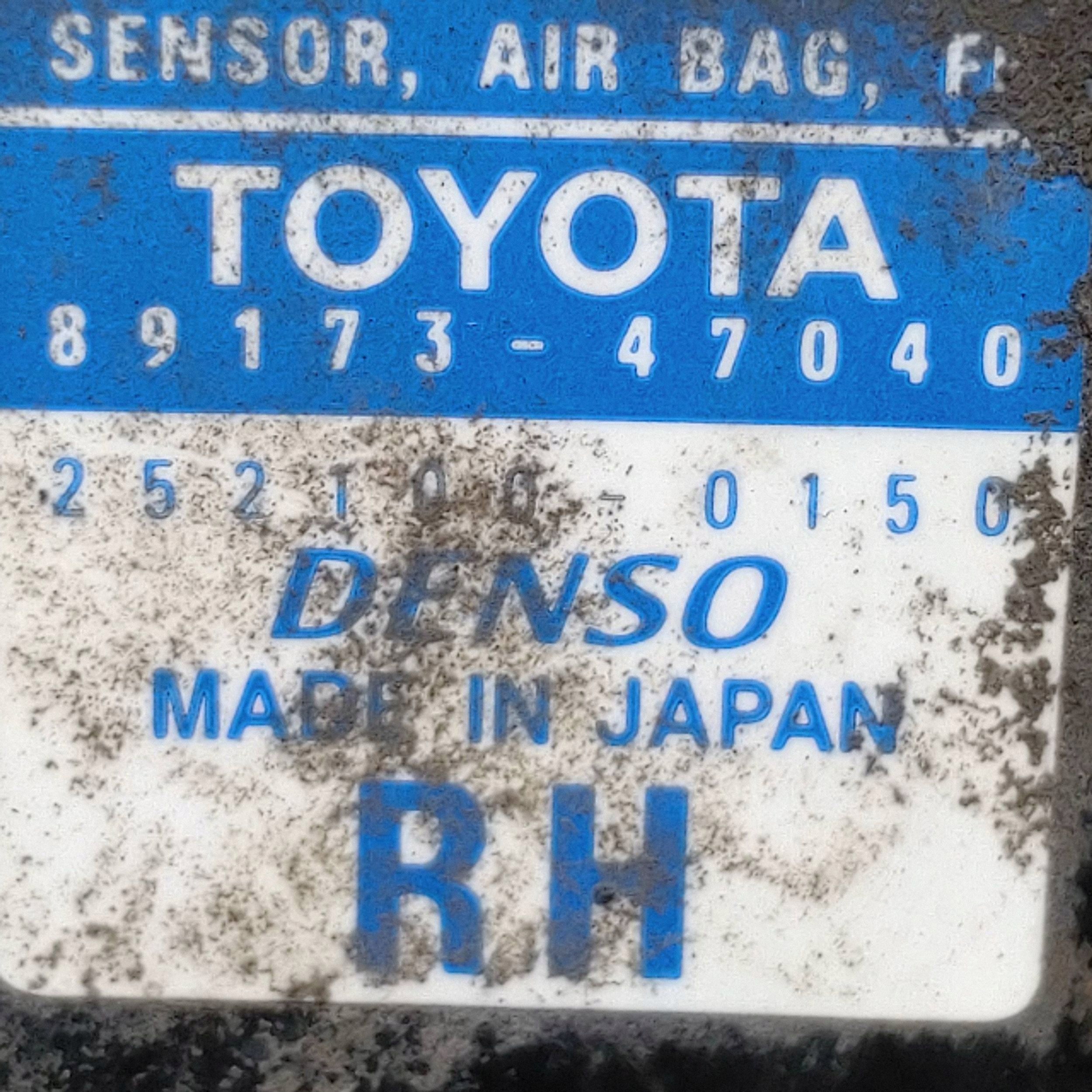 Toyota Prius Right Front Impact Sensor 8917347040 image 4