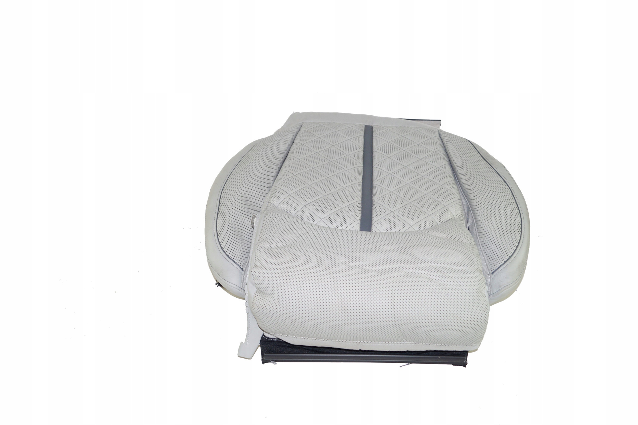 AUDI A8 4H Siège ventilé cuir LP image 2