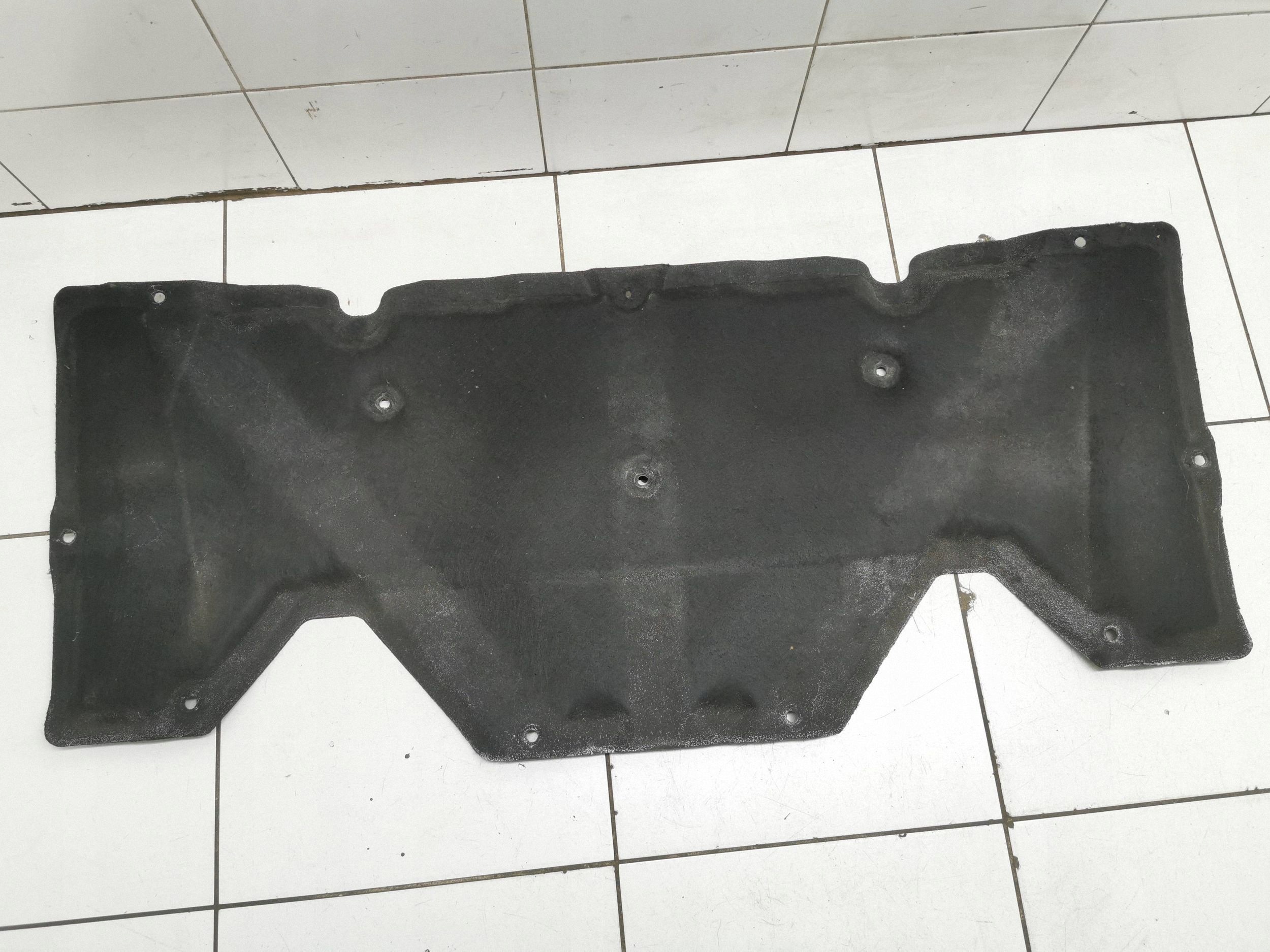 Isolamento do Capô Nissan Pathfinder R51 2007