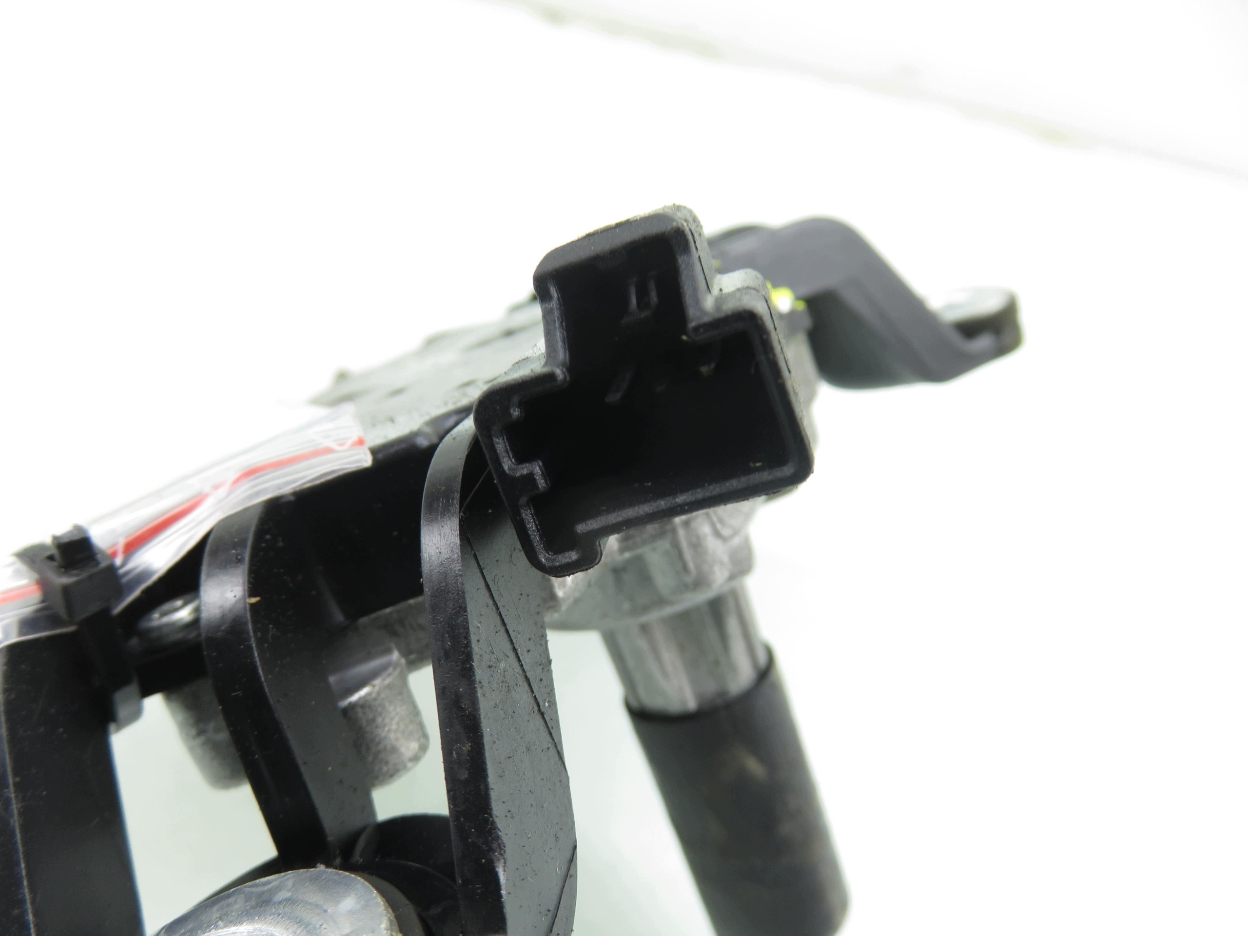 Achterruitwissermotor Mitsubishi Colt VI 0390201599 image 5