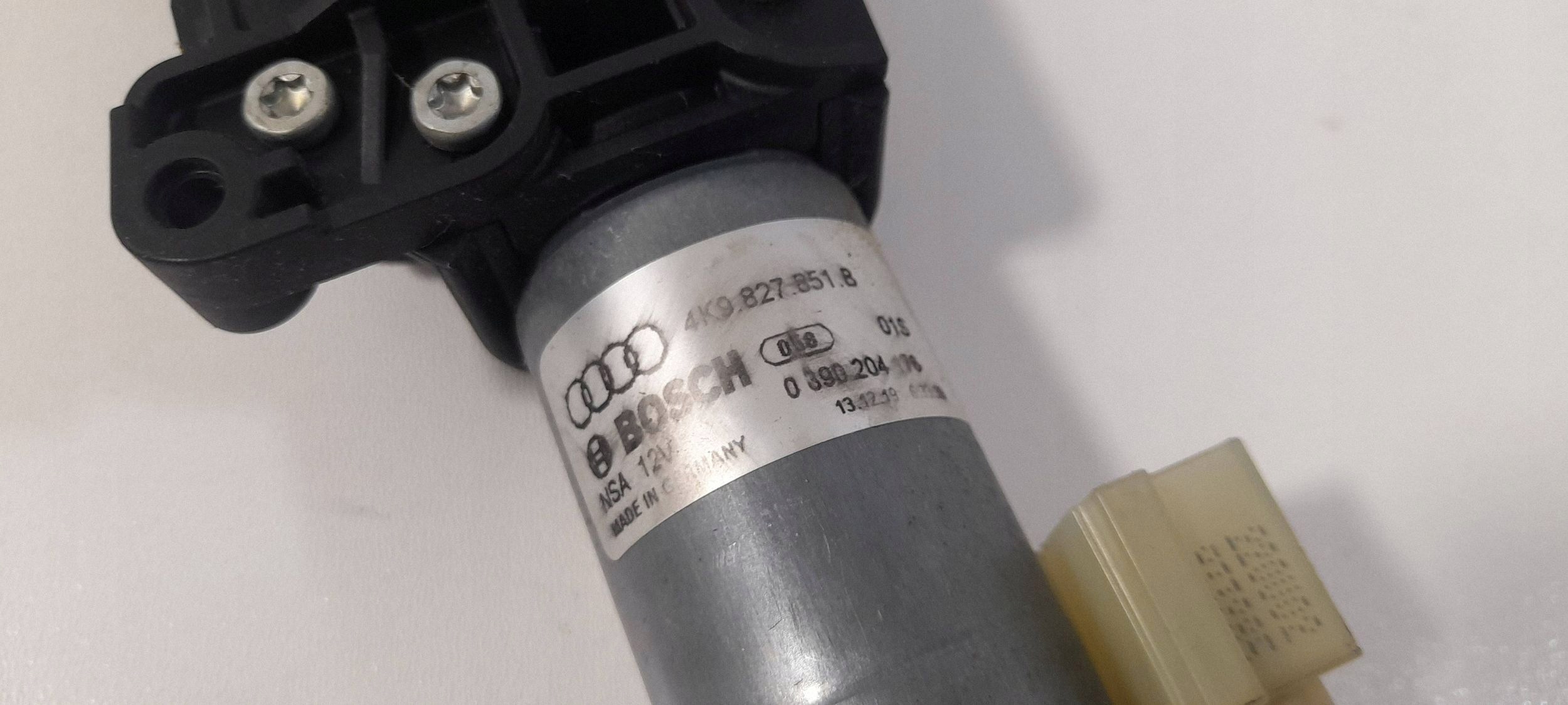 Audi OE 4K9827851B käytetty osa image 3