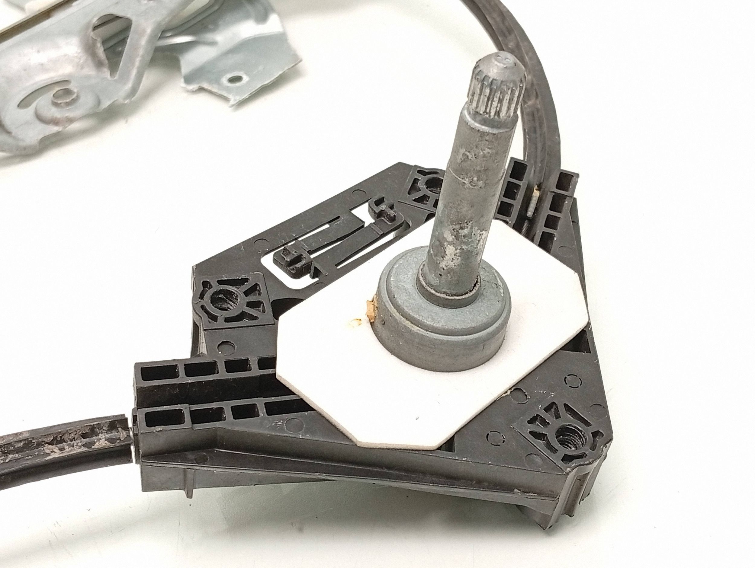 Peugeot 308 2018 Manual Window Regulator Rear image 3
