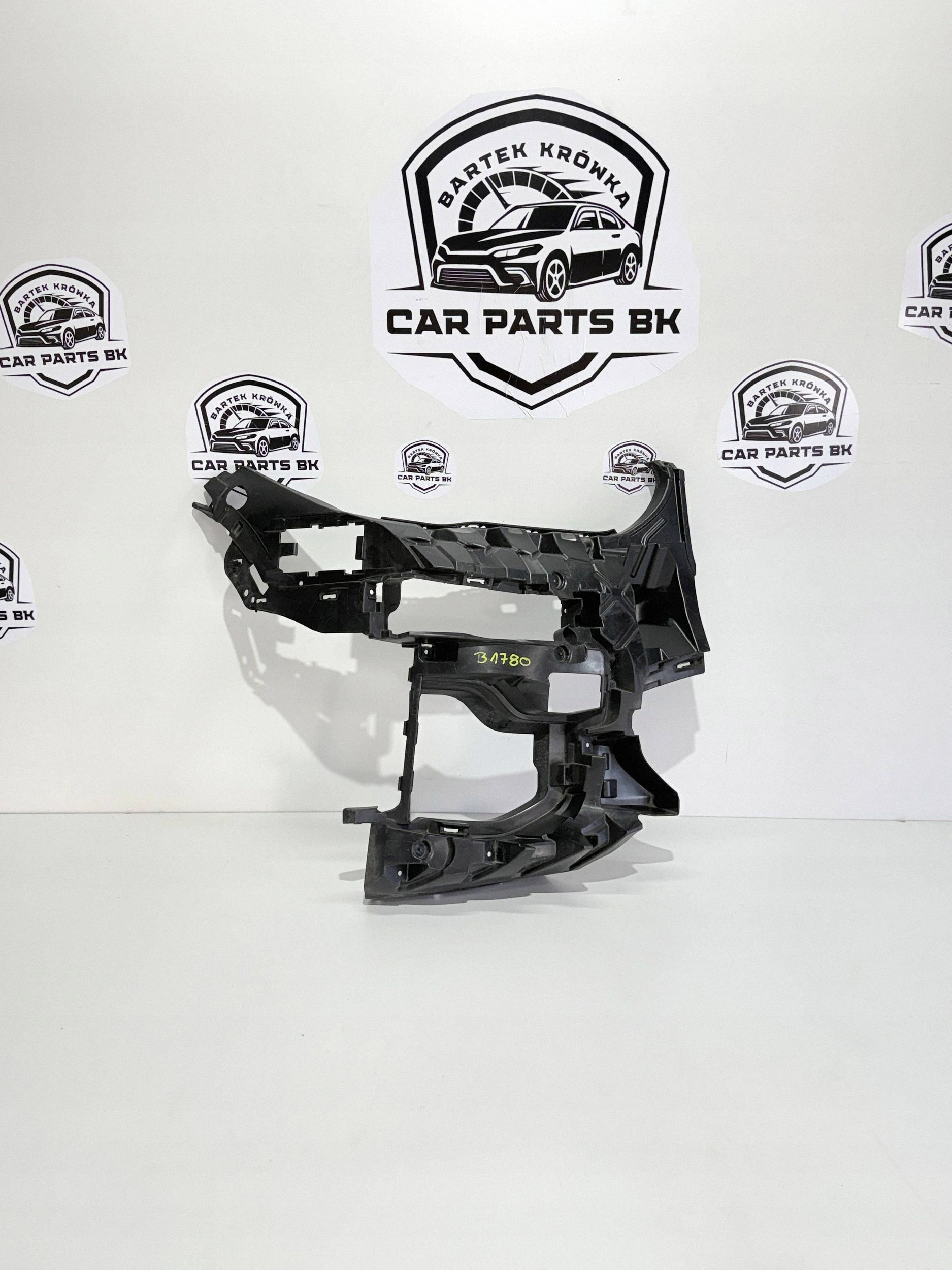 Para-choque Dianteiro Direito BMW X5 G05 51118069228BK image 2