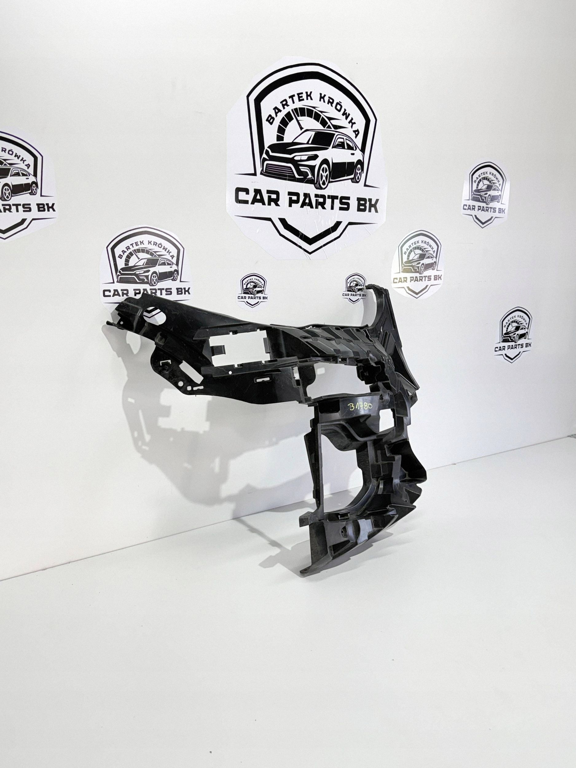 Right Front Bumper Slide BMW X5 G05 51118069228BK