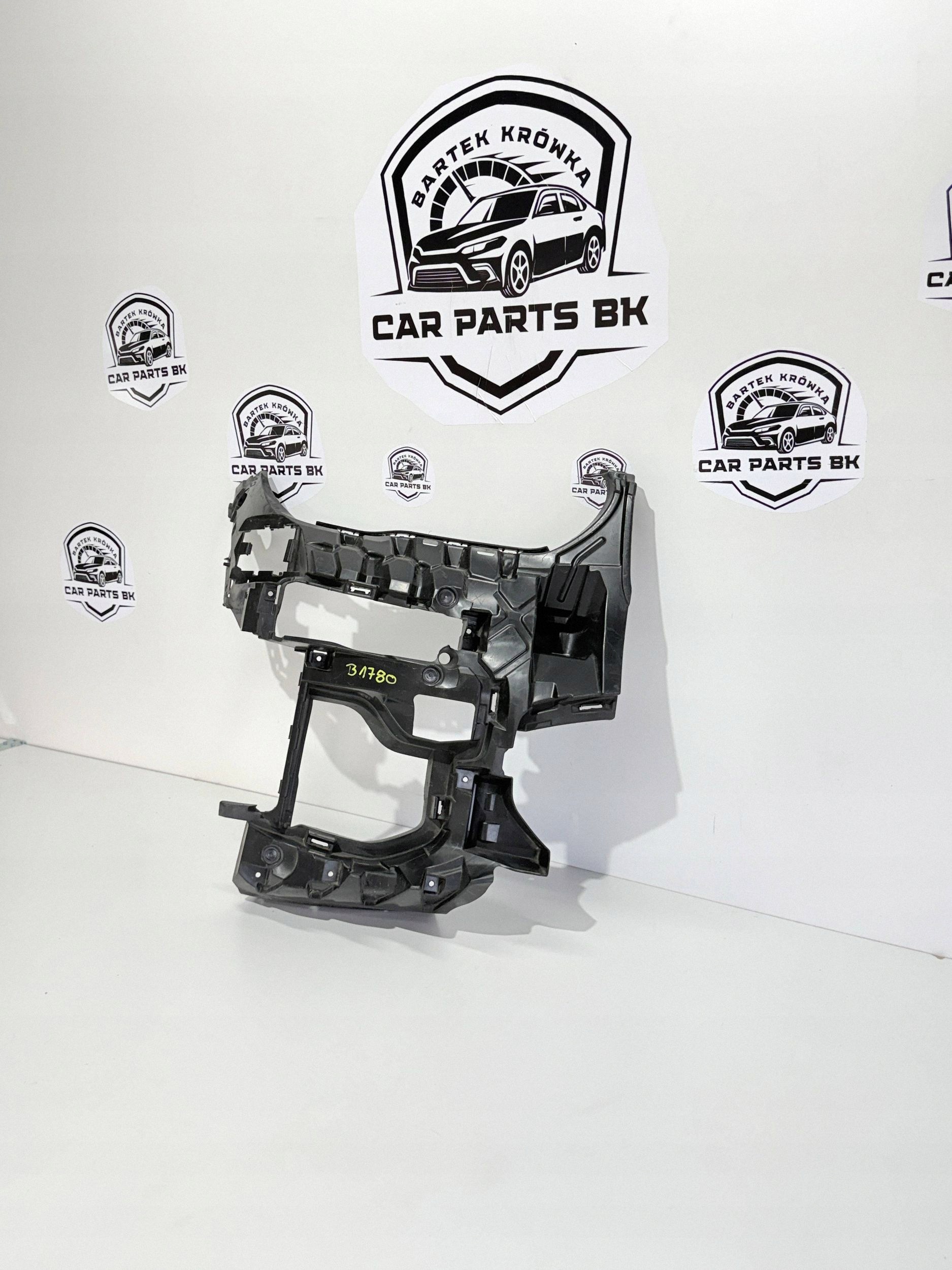 Para-choque Dianteiro Direito BMW X5 G05 51118069228BK image 3