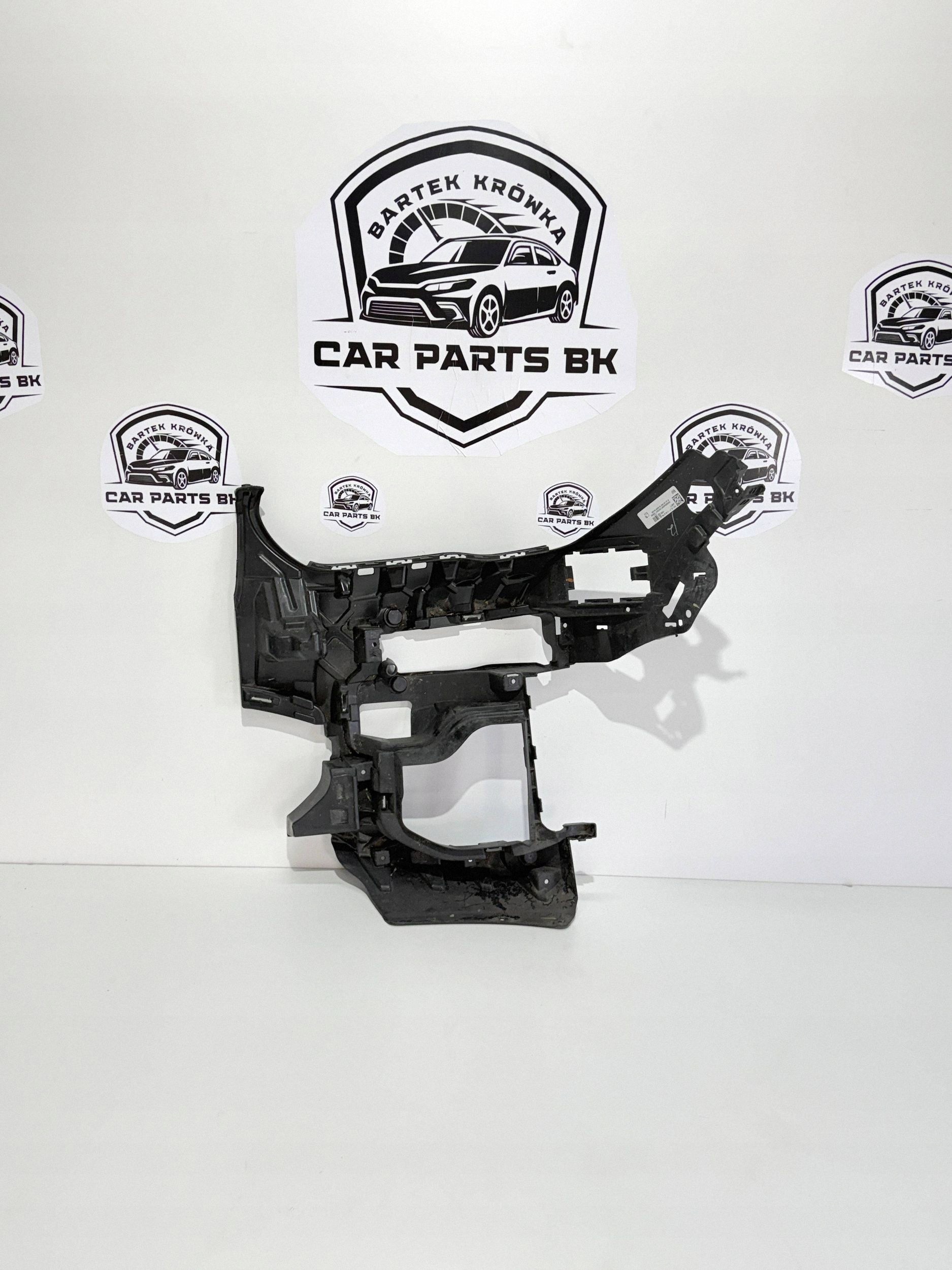 Para-choque Dianteiro Direito BMW X5 G05 51118069228BK image 4