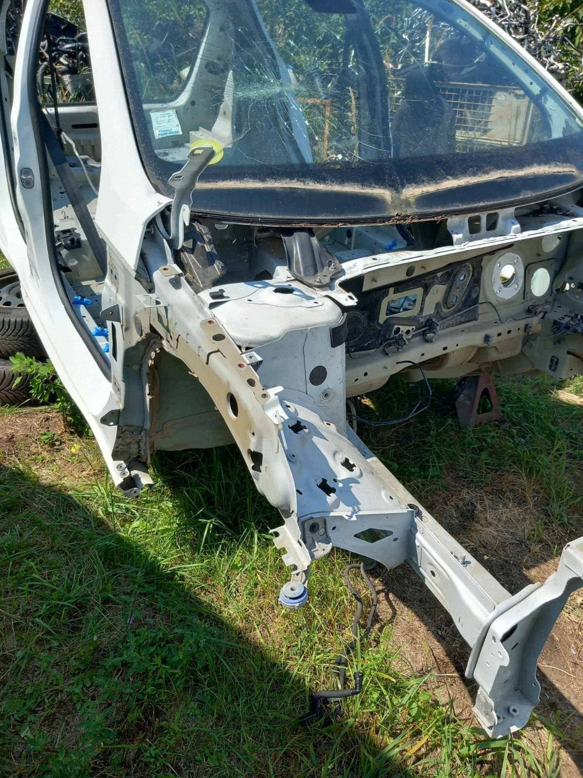 Peugeot 308 II Lift T9 2018 Radlauf vorne rechts VPK2768 image 2
