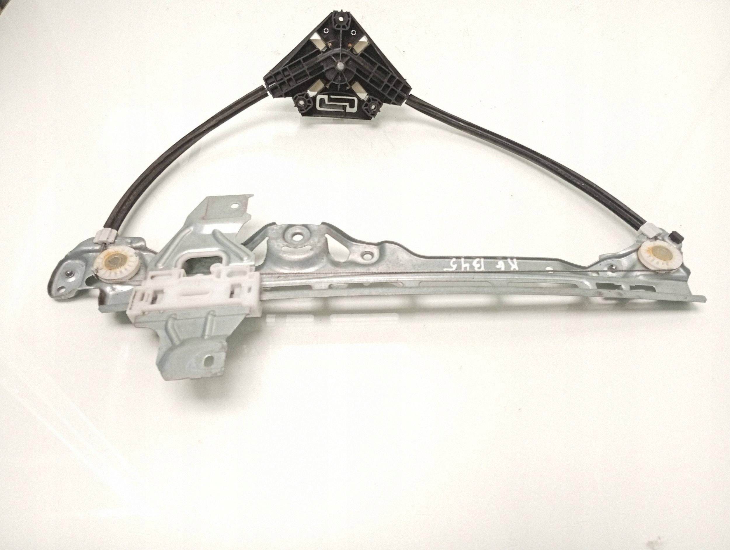 Peugeot 308 2018 lasinnostin taka OEM 9677737580