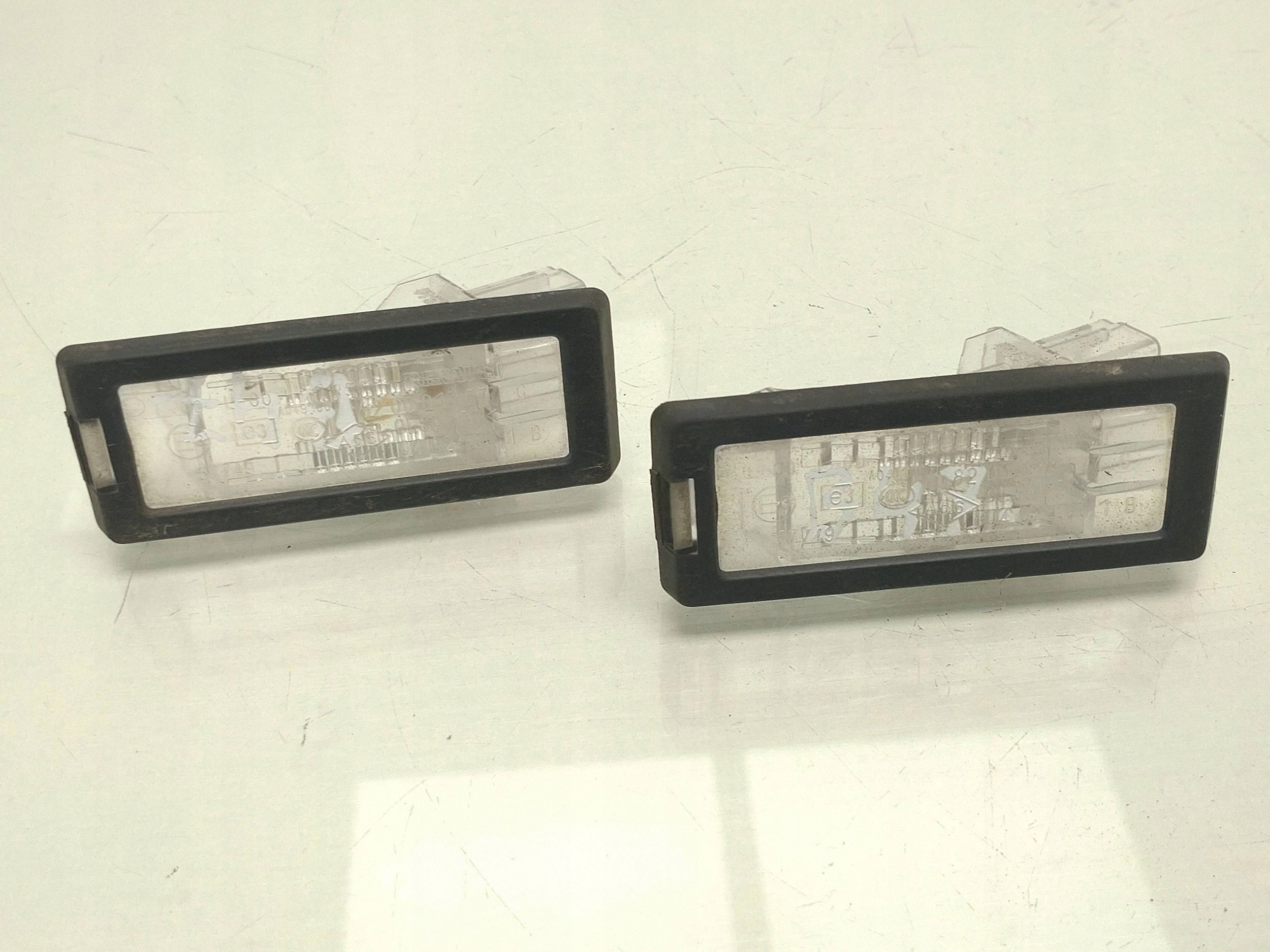 Lampe plaque Renault Espace IV 8200013577 image 2