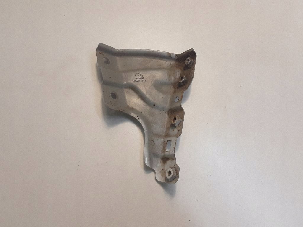 MG MG5 II Bevestiging spatbord 50004881 image 3