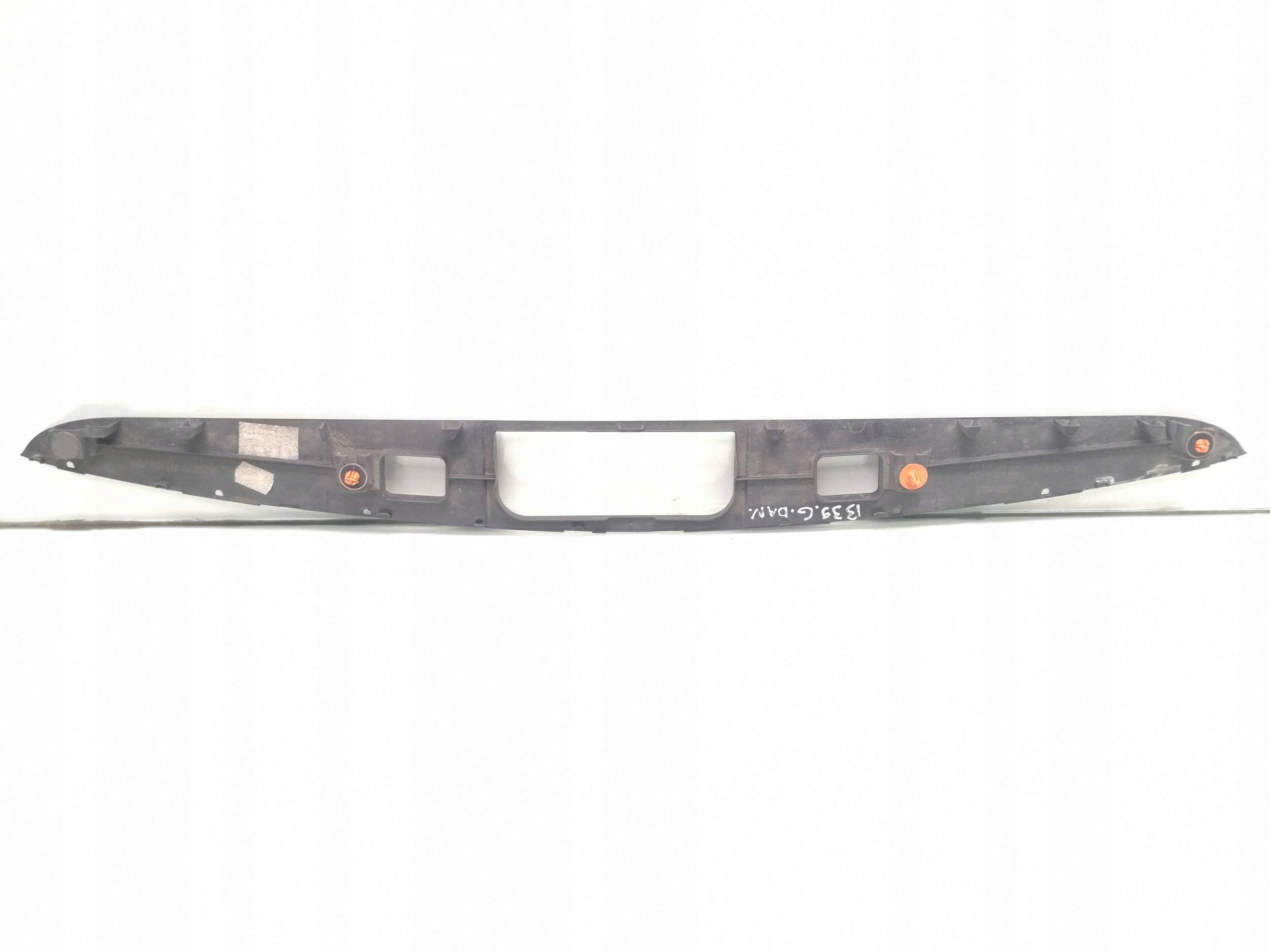 Listone luce targa Mercedes C W205 A2057400500 image 3