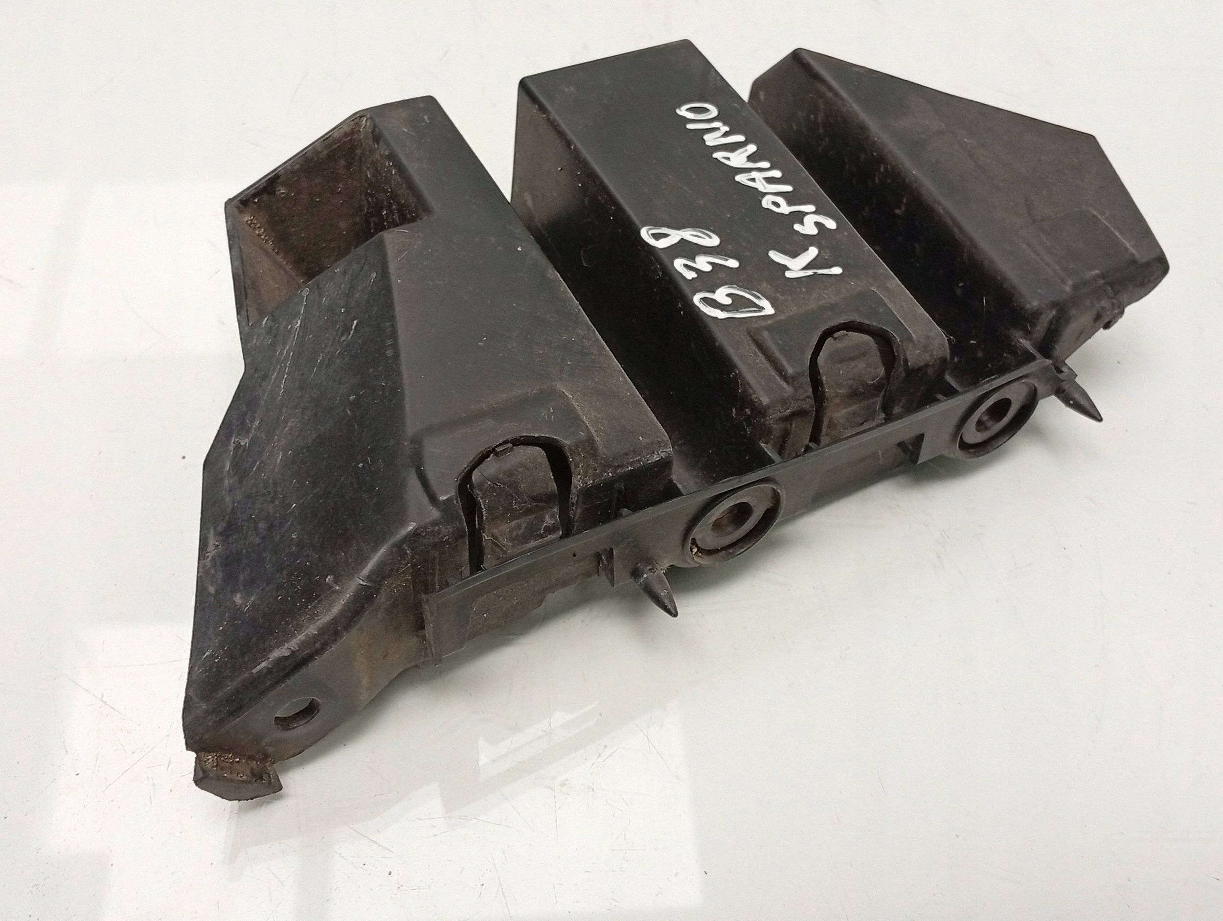 Seat Leon 5F Kotflügel-Halterung 5F0807049
