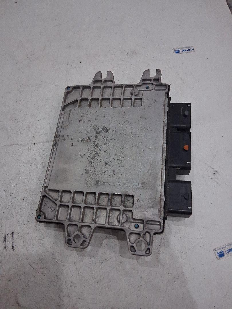 Engine Computer Nissan Juke 1.6 Petrol 255393 MEC940-040 image 3