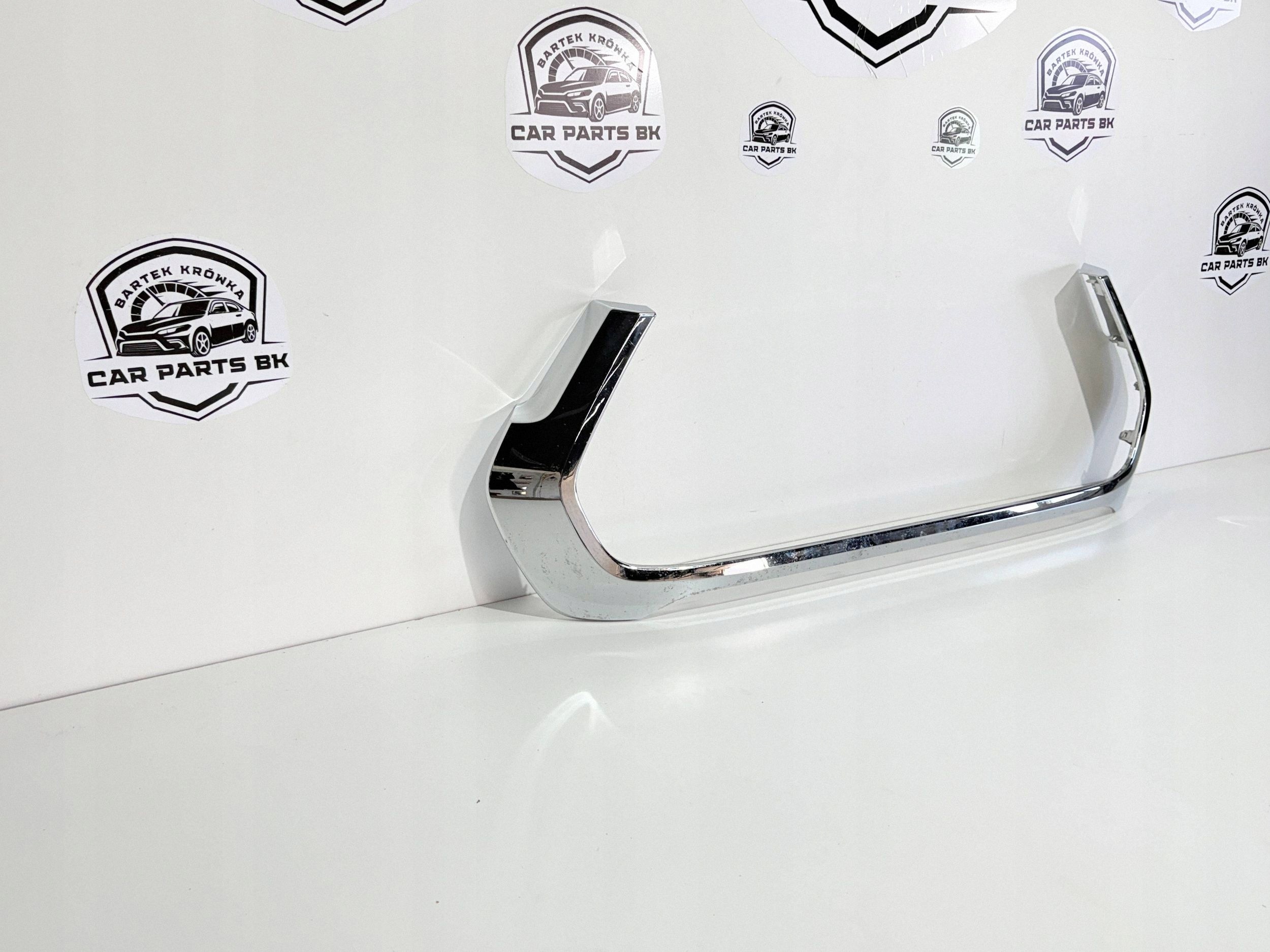 Chrom Grill vorne Toyota Hilux VIII 531210KA00BK image 3