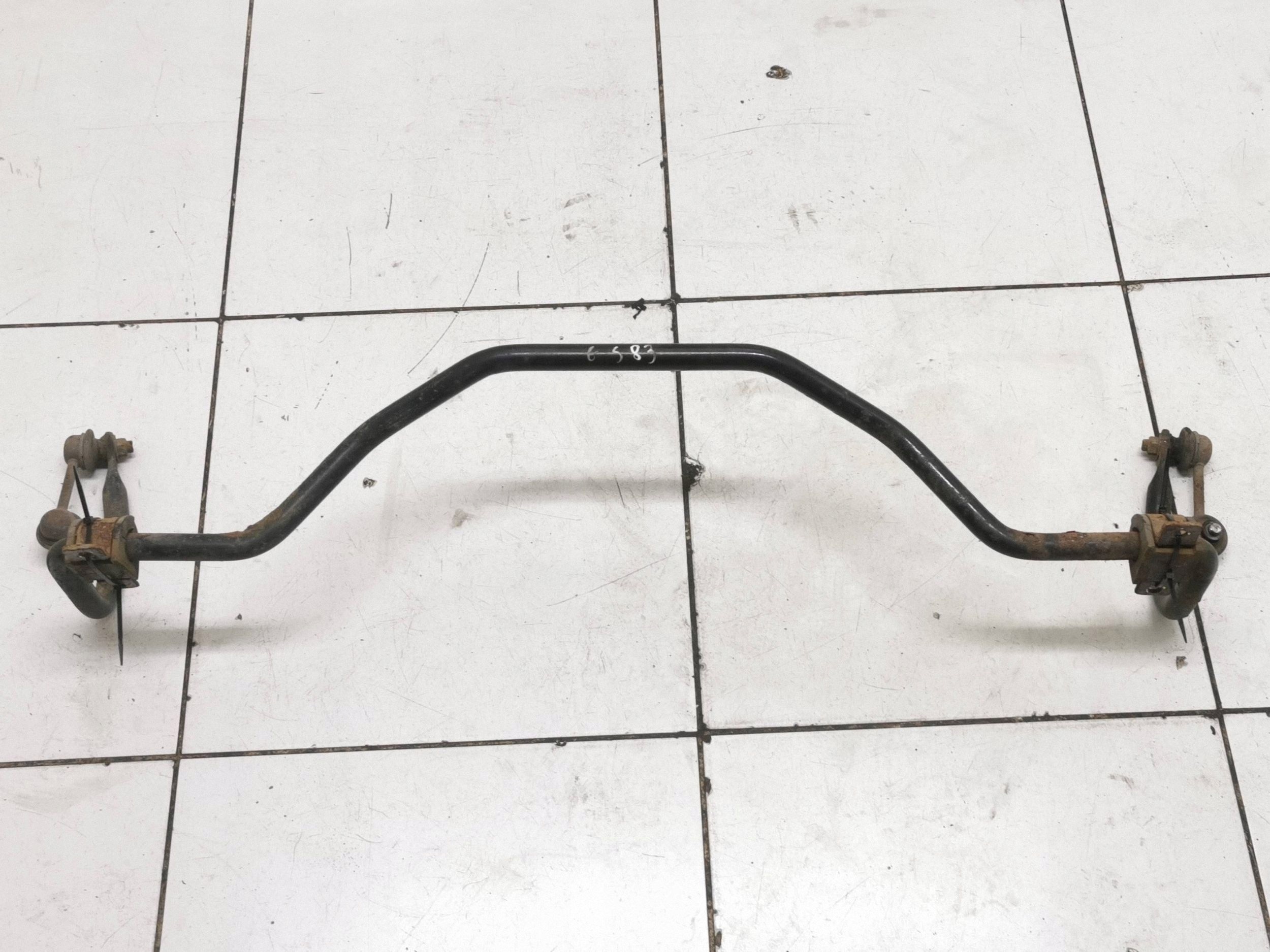 2011 Mitsubishi Outlander Rear Stabilizer OEM FRC123129