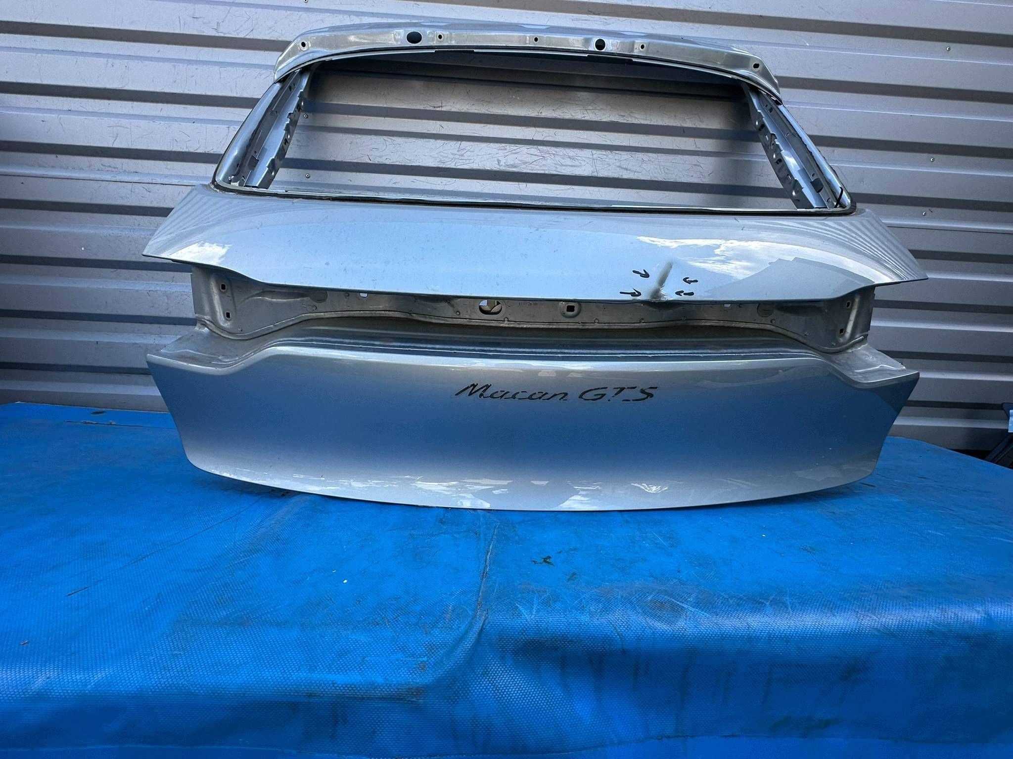 Porsche Macan 95B GTS Achterklep 95B927116A image 6