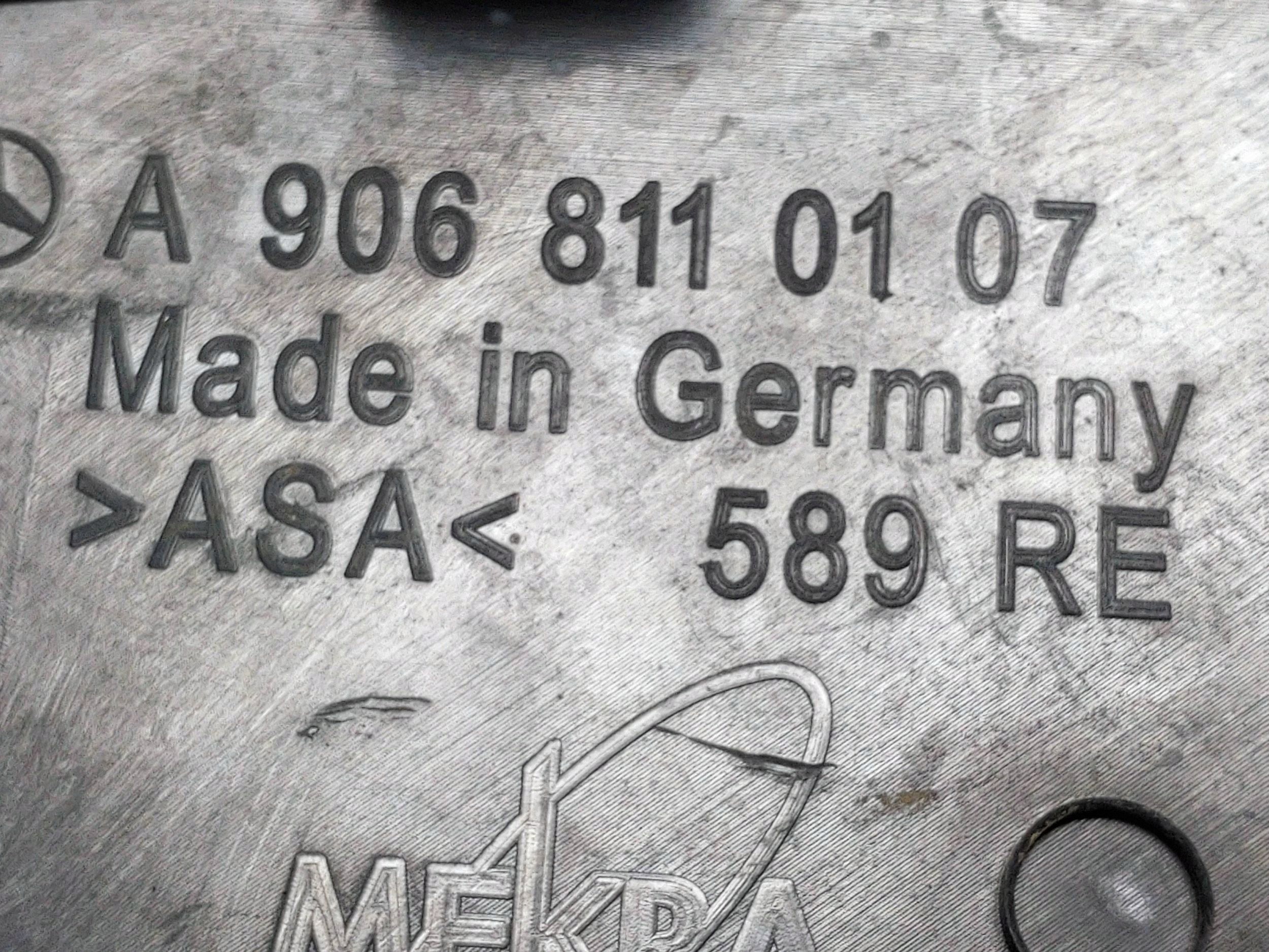 Cache triangle rétroviseur droit VW Crafter Sprinter A9068110107 image 5