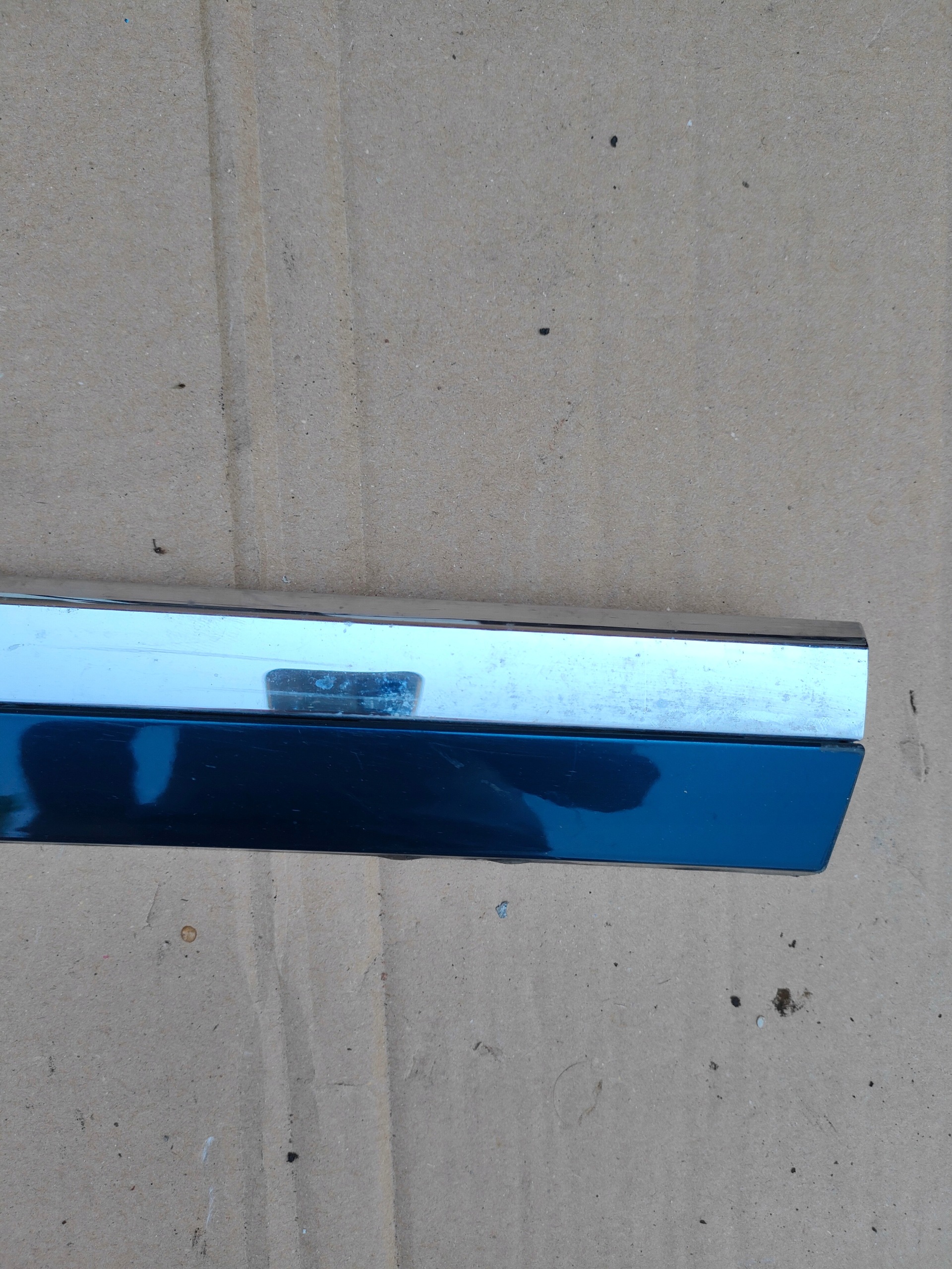 VW Passat B8 3G takalista oem 3G0854950 image 4