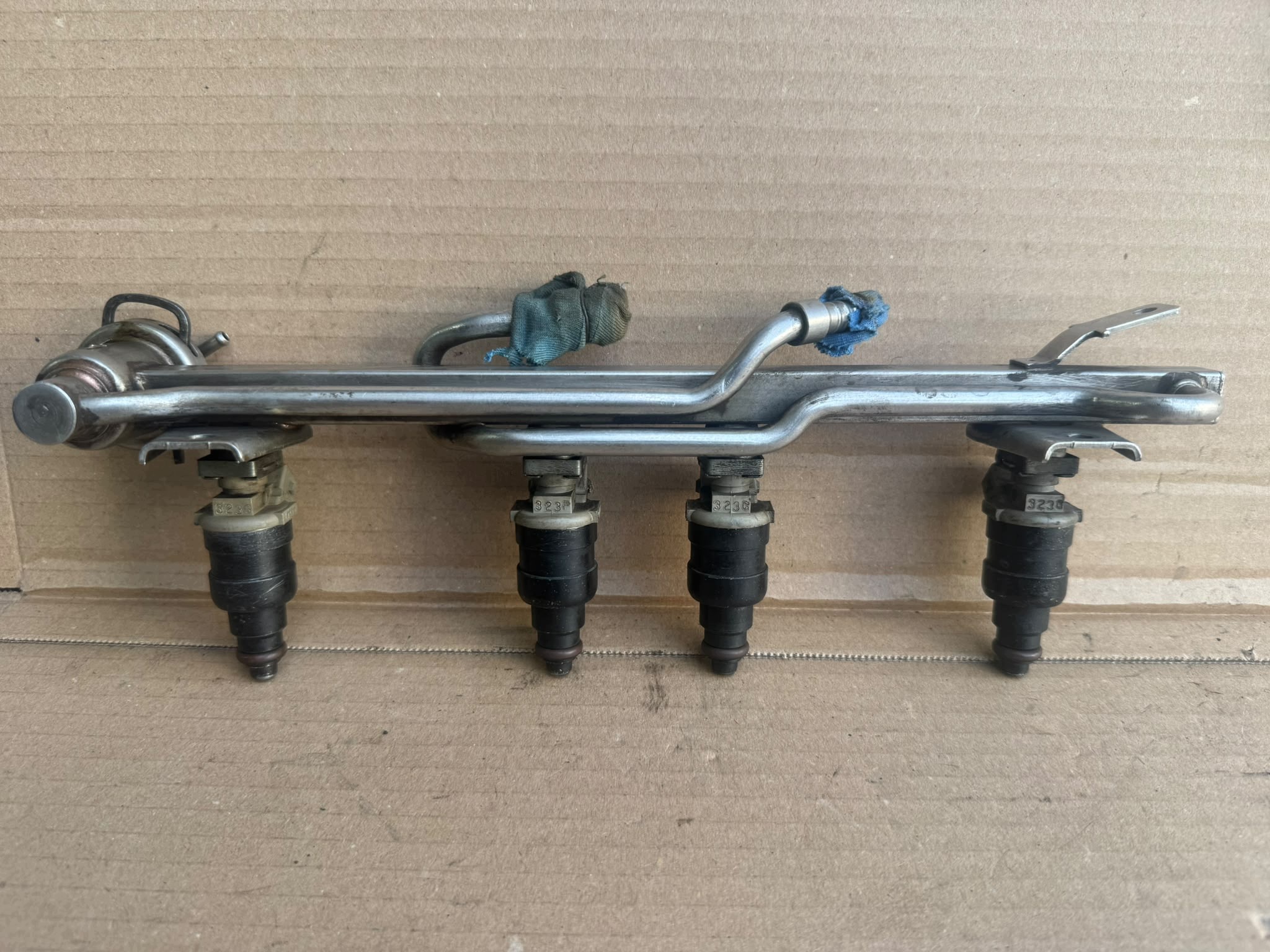 Einspritzleiste Audi A4 B5 VW Passat B5 1.6 8V