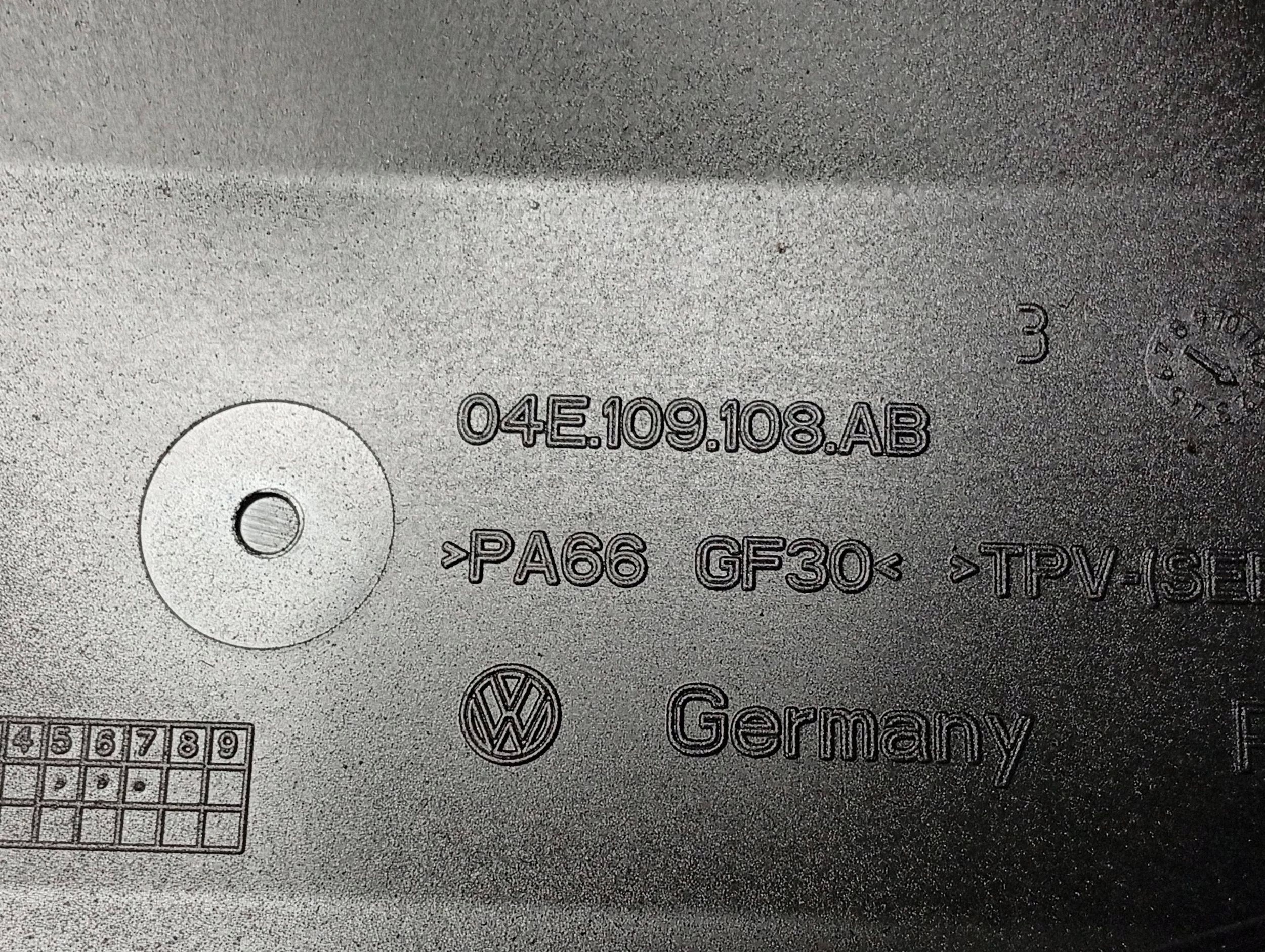 Cache de distribution VW OE 04E109108AB image 4