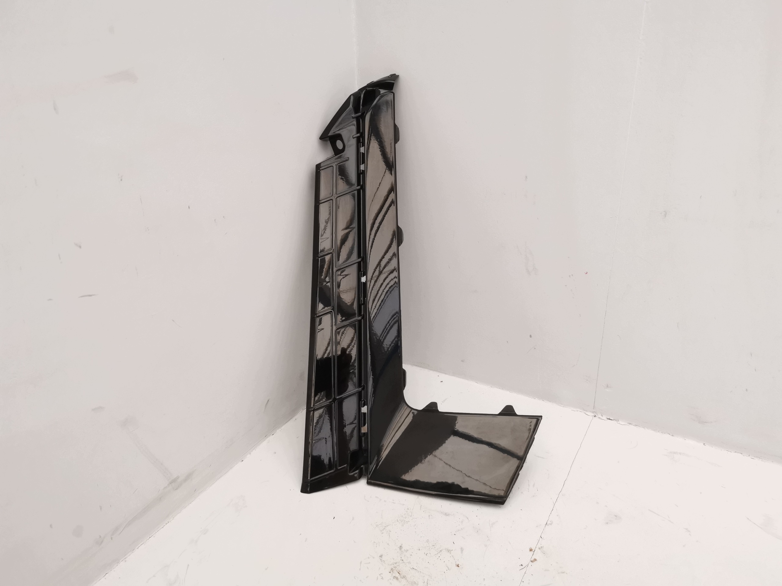 Hyundai Tucson IV 21-25 Blende Nebelscheinwerfer Rechts image 2