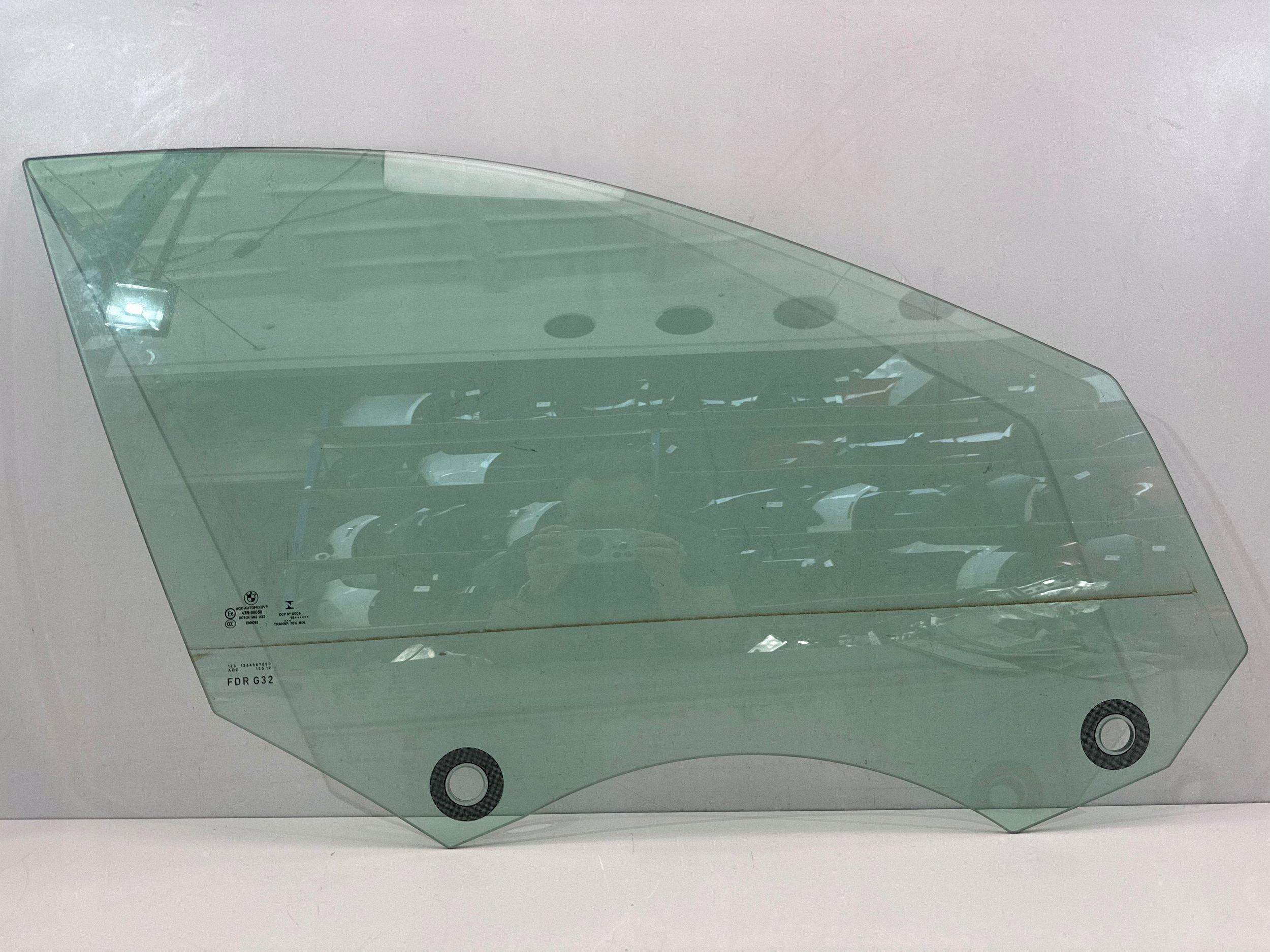 BMW G32 Front Side Window Right AS2 Green 7379830 image 2